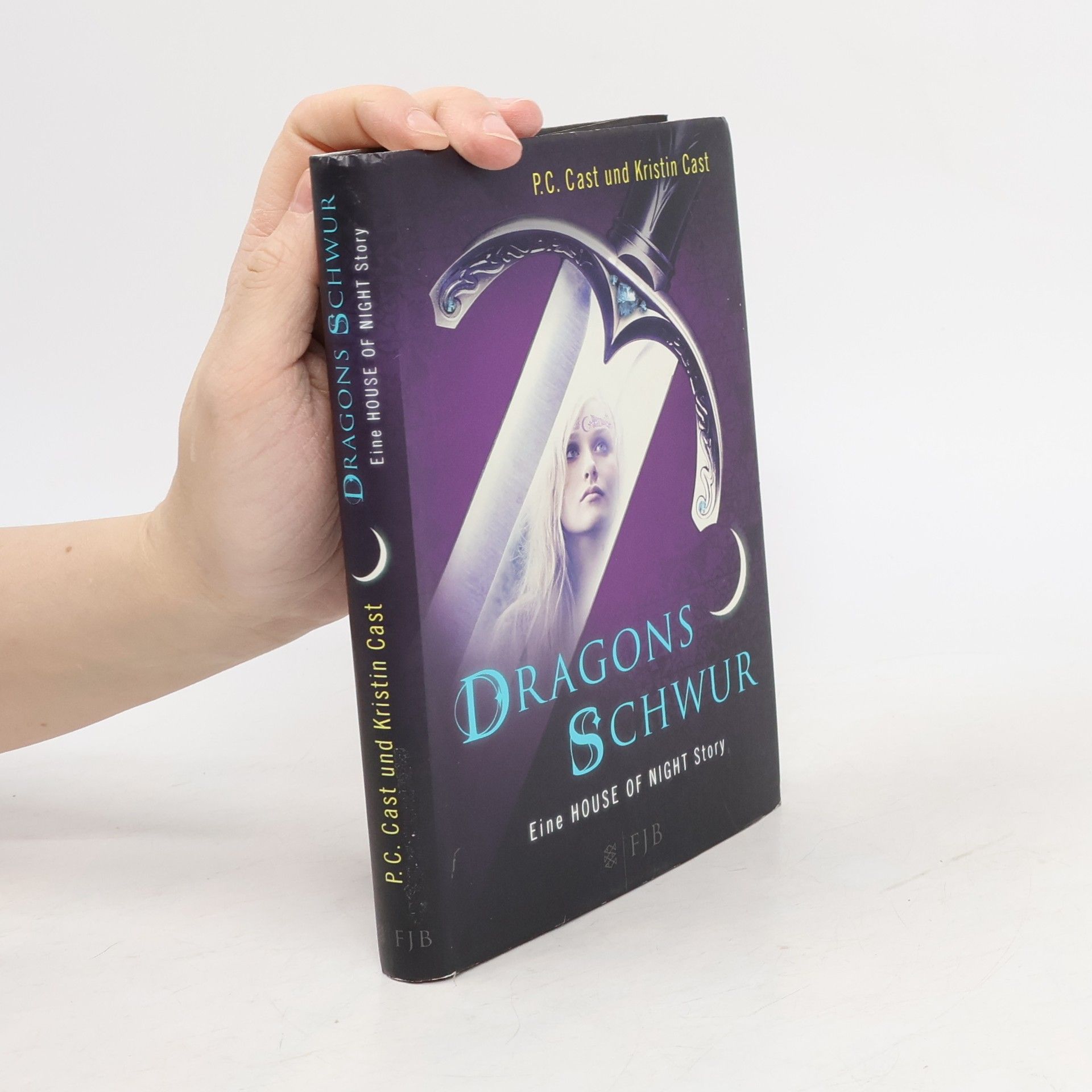 Phyllis Christine Cast Dragons Schwur