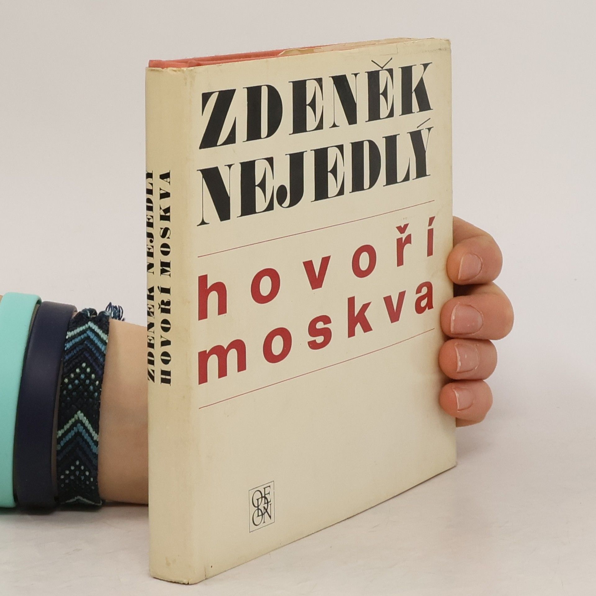 Hovoří Moskva : rozhlasové projevy z let 1939-1945