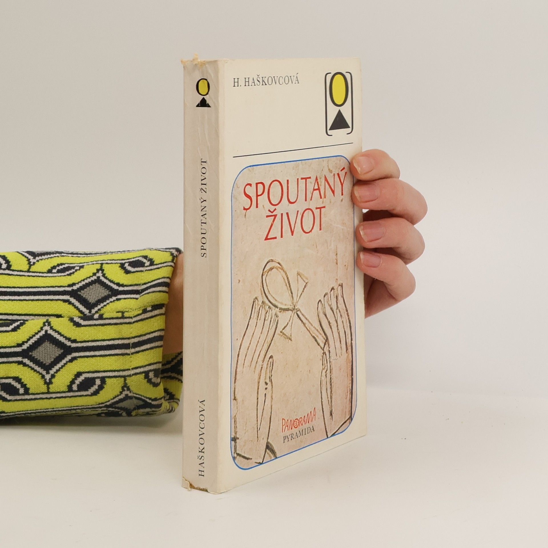 Helena Haškovcová Spoutaný život