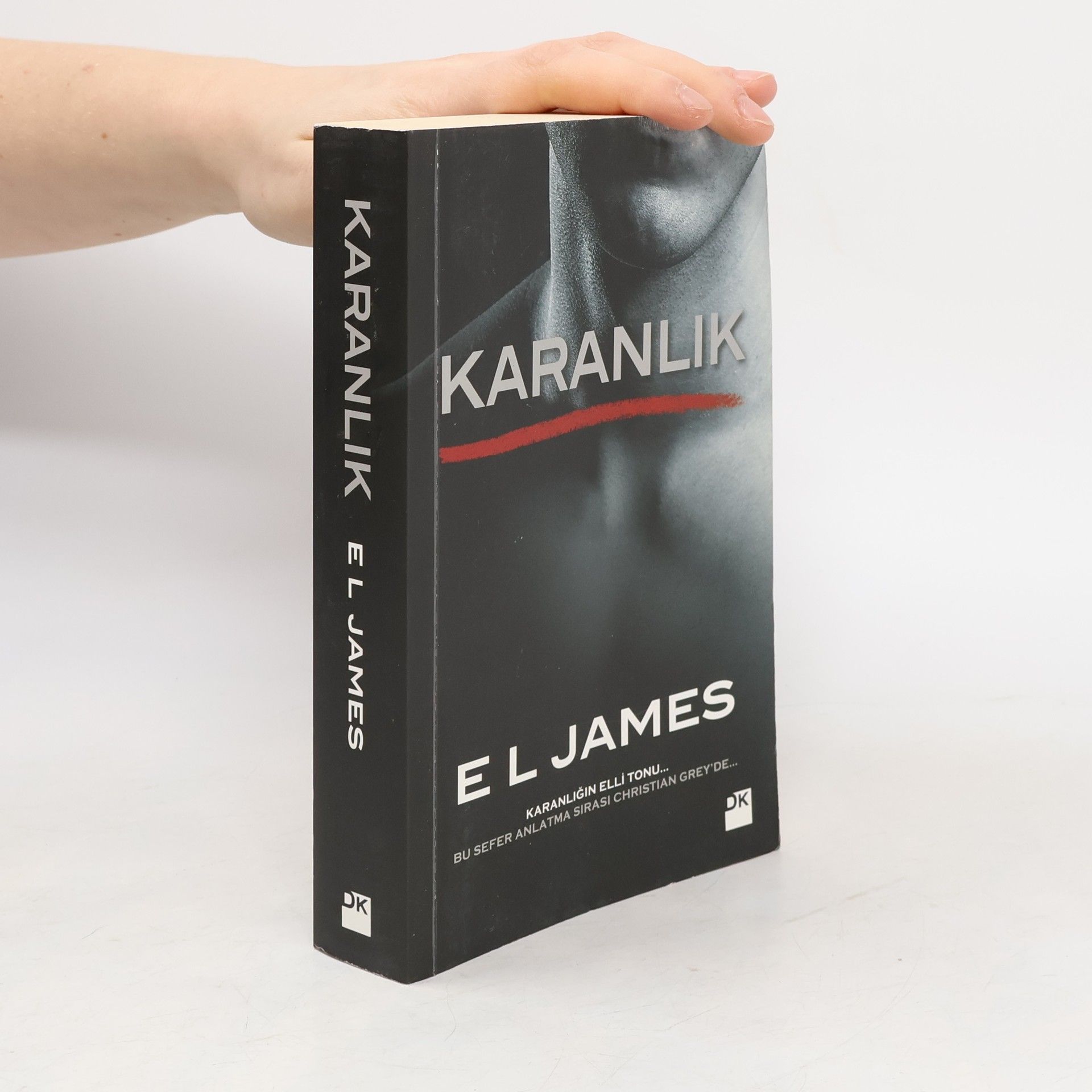 E. L. James Karanlık