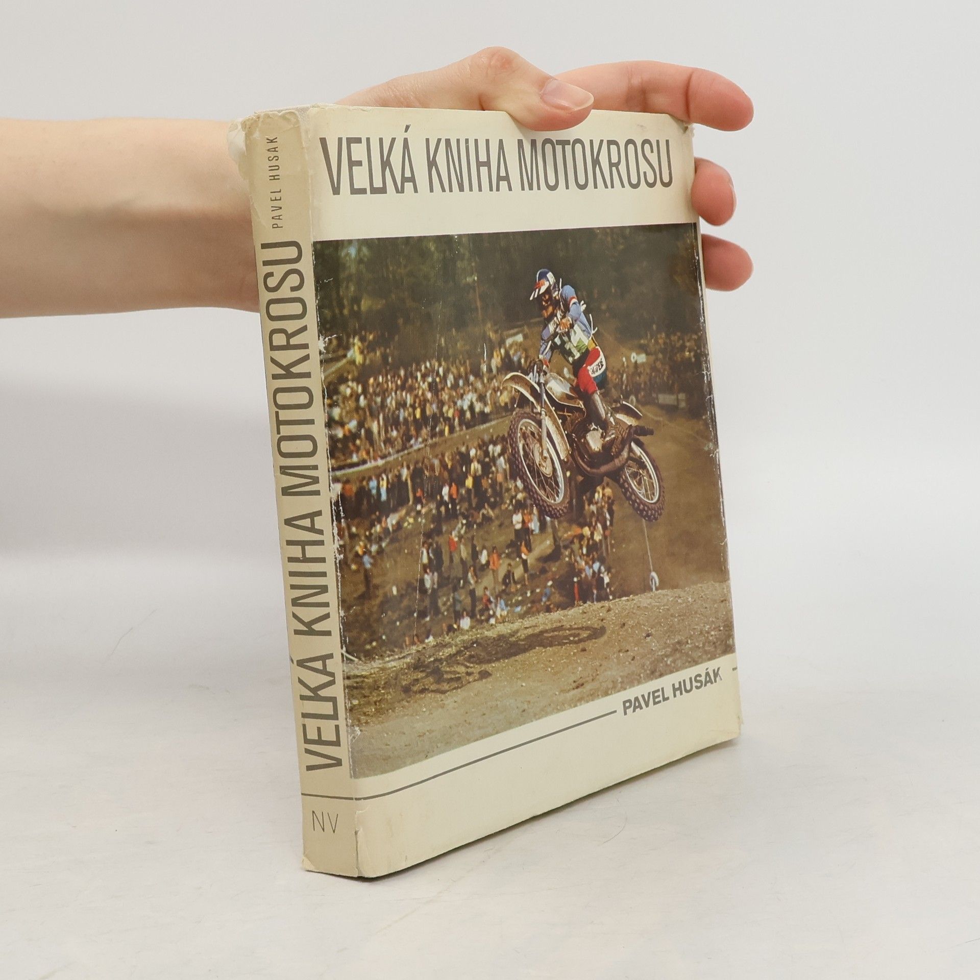 Velká kniha motokrosu