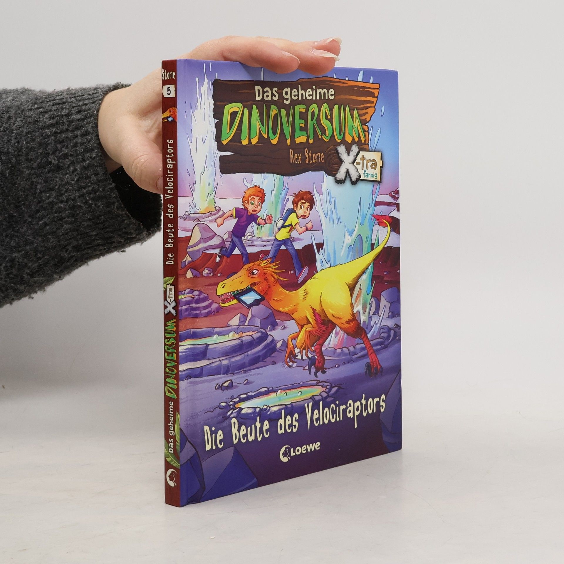 Hayley Daze Die Beute des Velociraptors