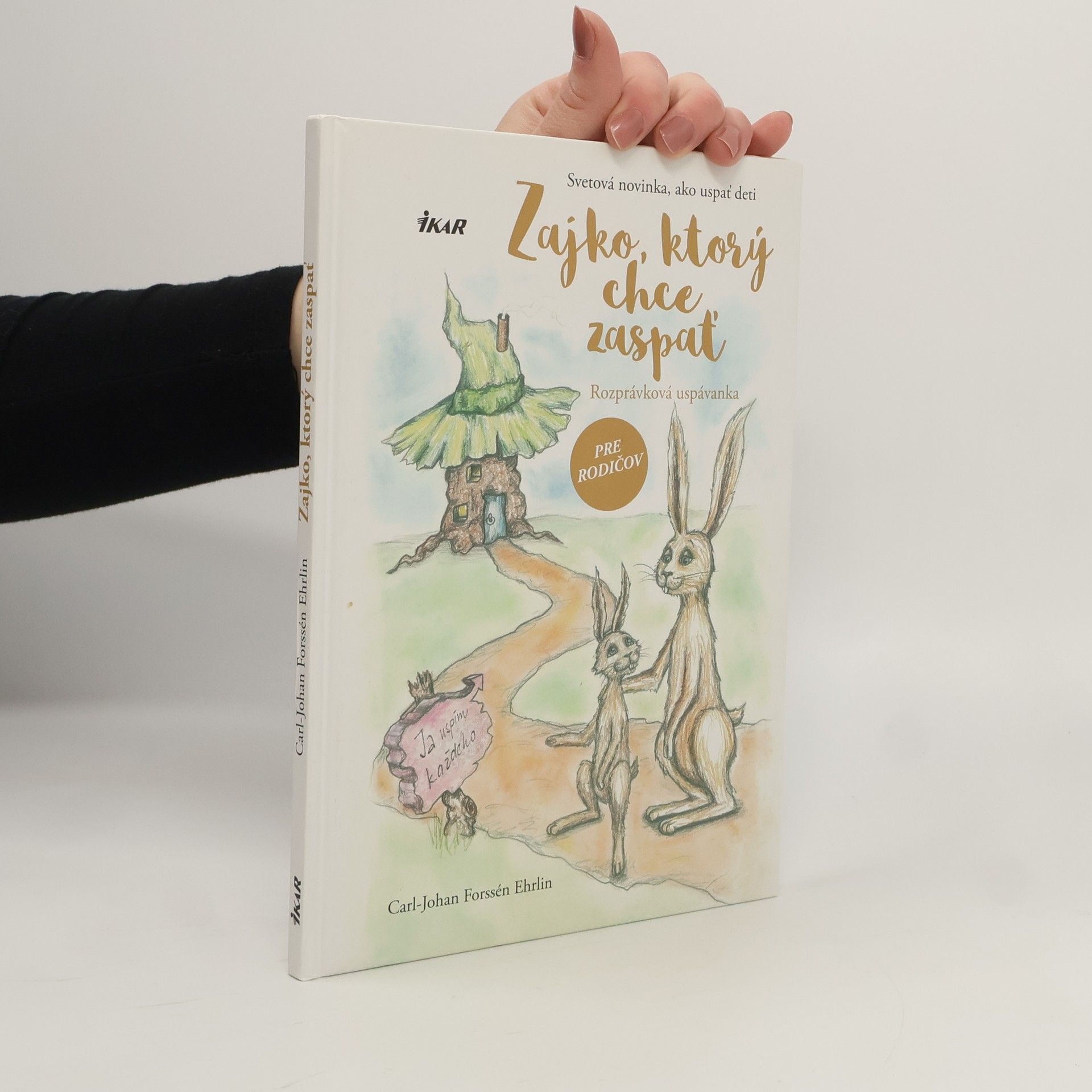 Carl-Johan Forssén Ehrlin Zajko, ktorý chce zaspať.