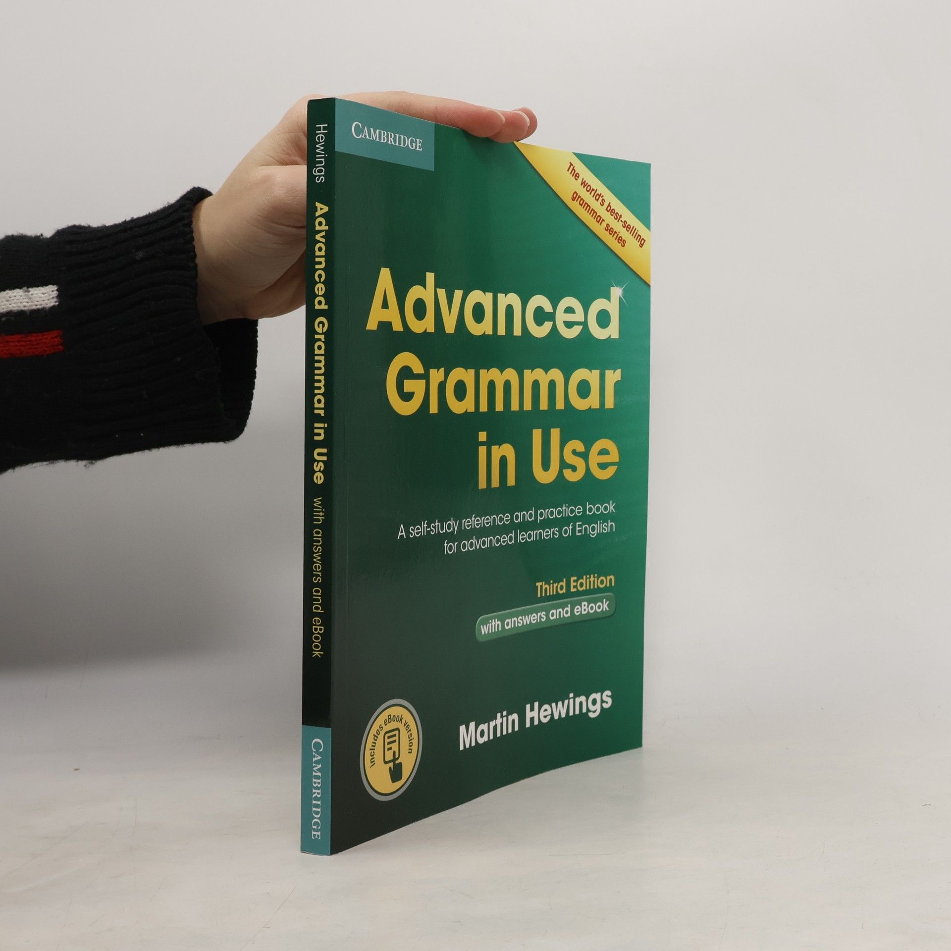 Advanced grammar in use. A self-study reference and practice book for advanced learners of English.