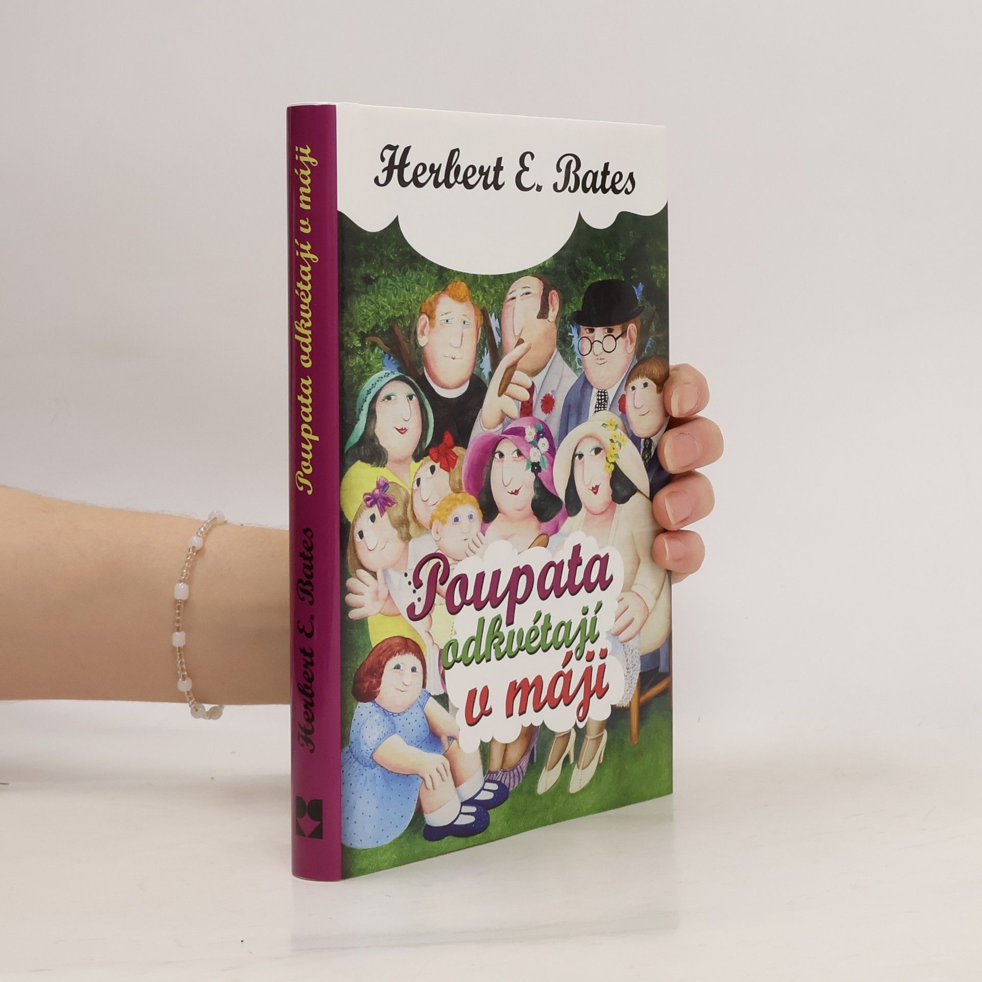 Herbert Ernest Bates Poupata odkvétají v máji