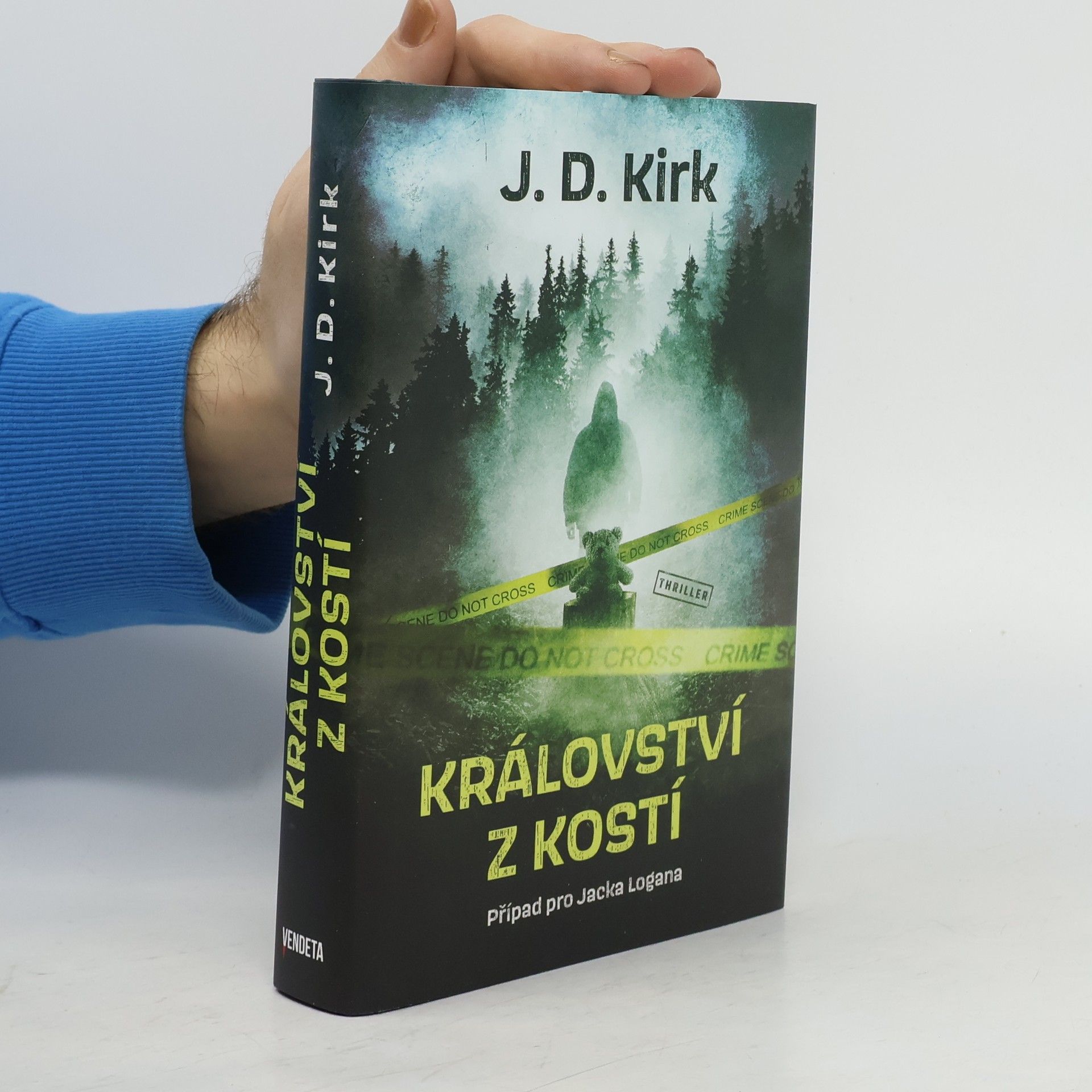 J. D. Kirk Království z kostí