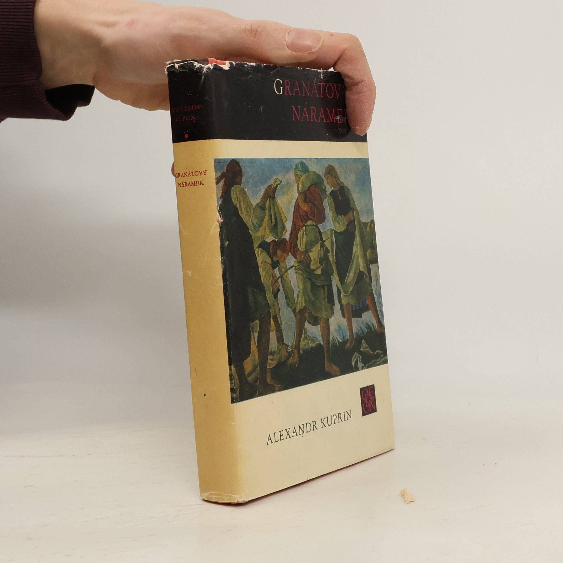 Granátový náramek