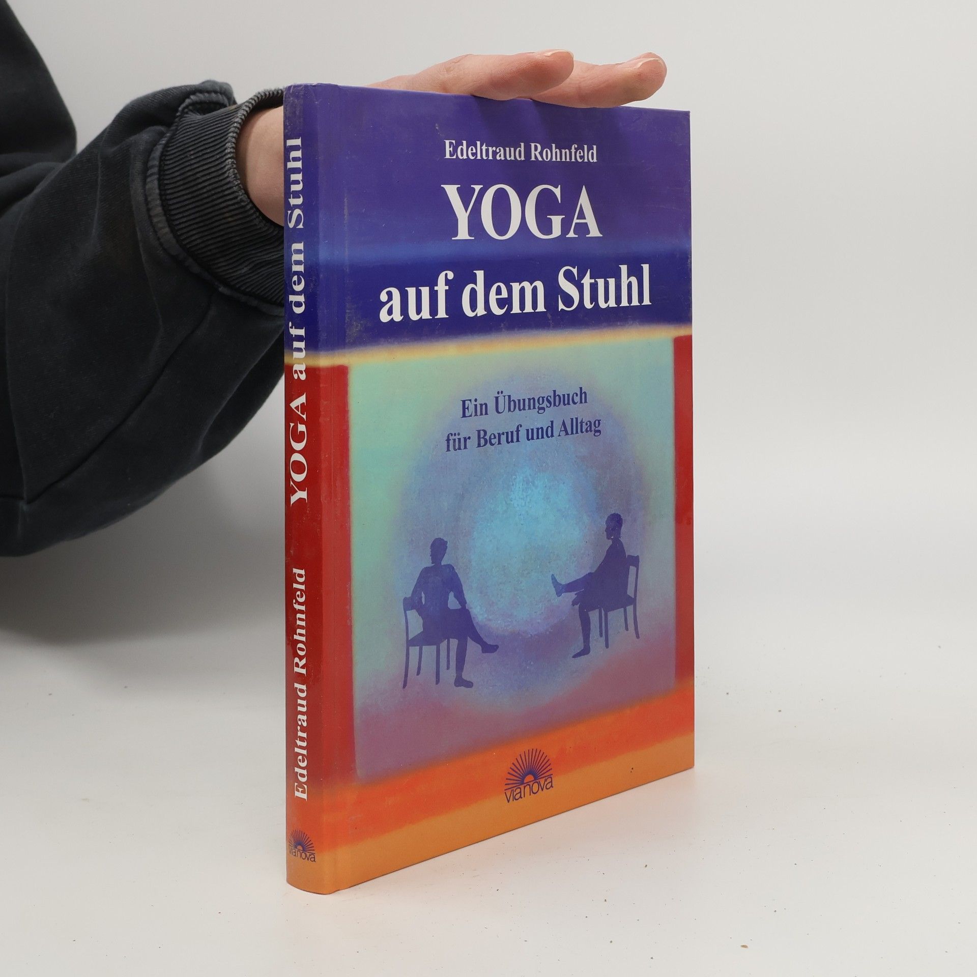 Yoga auf dem Stuhl