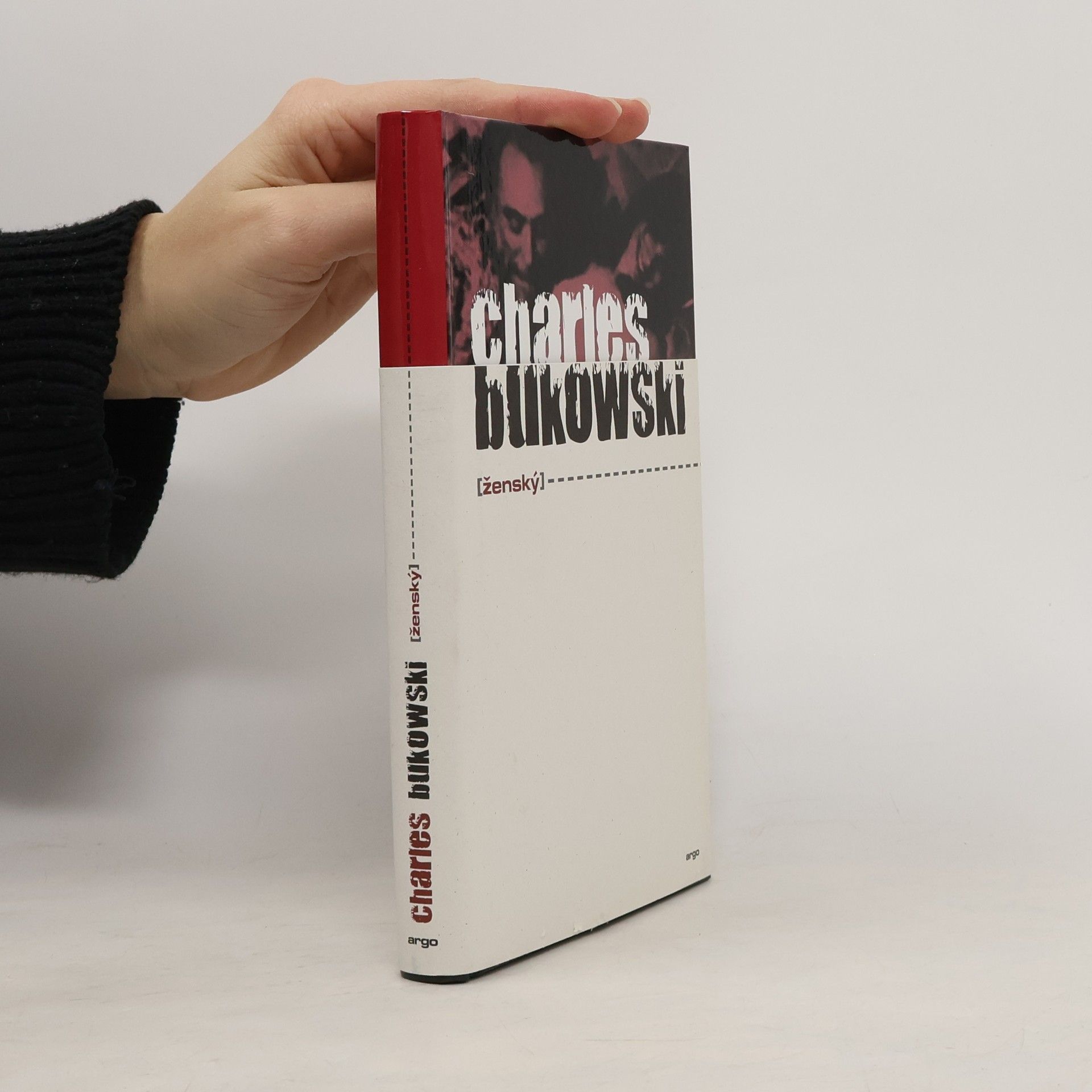 Charles Bukowski Ženský