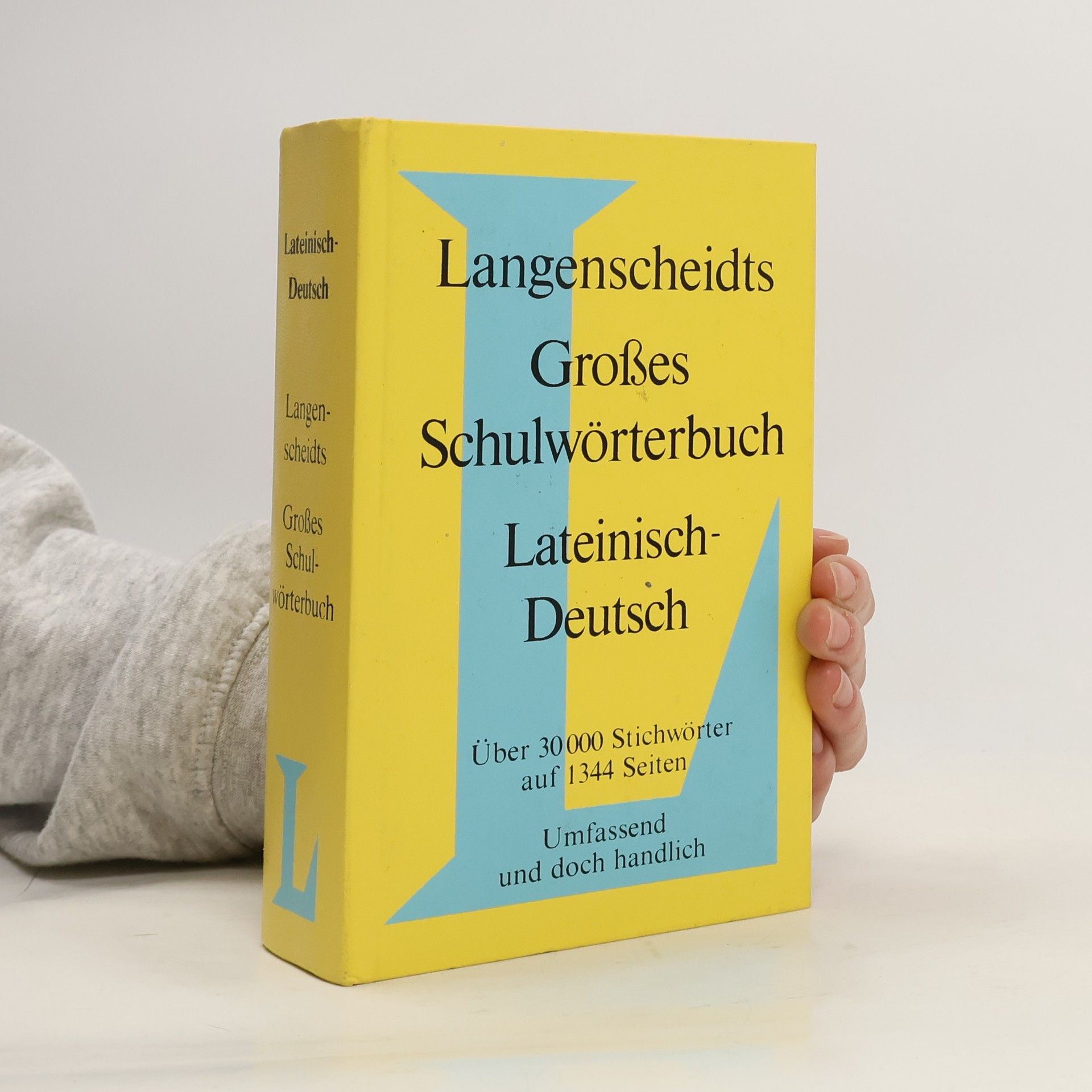 Erich Pertsch Langenscheidts grosses Schulwörterbuch lateinisch-deutsch