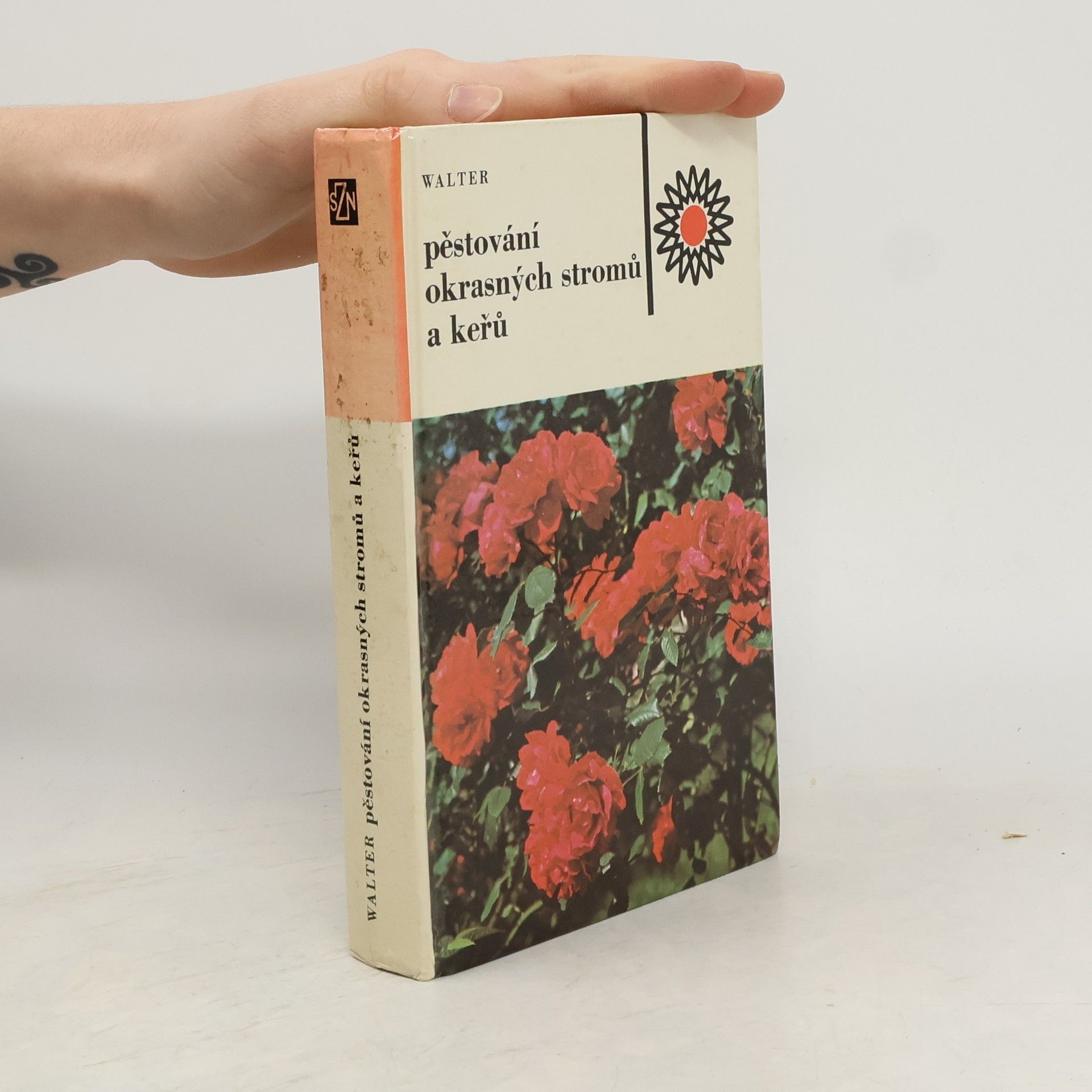 Pěstování okrasných stromů a keřů