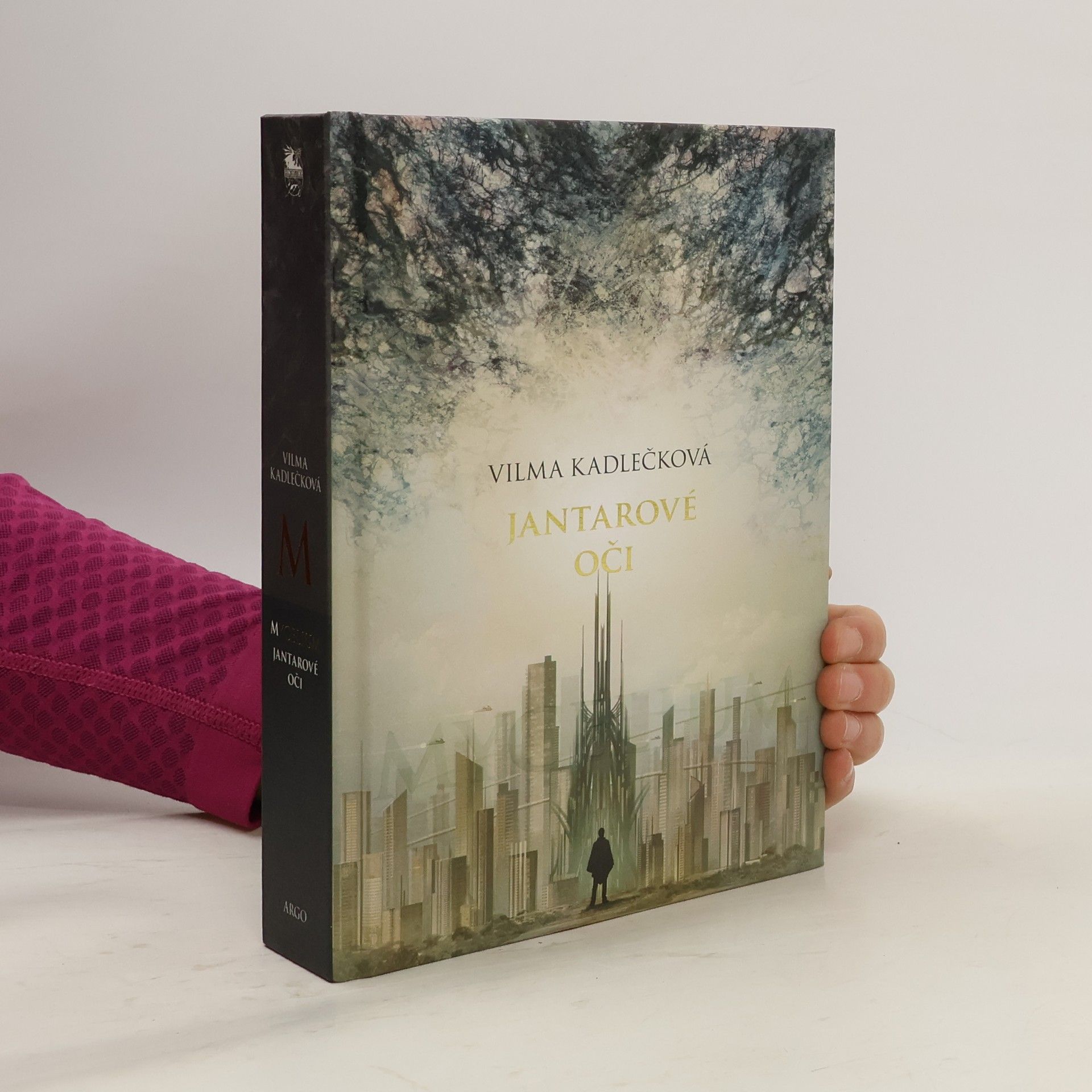 Vilma Kadlečková Mycelium. Jantarové oči