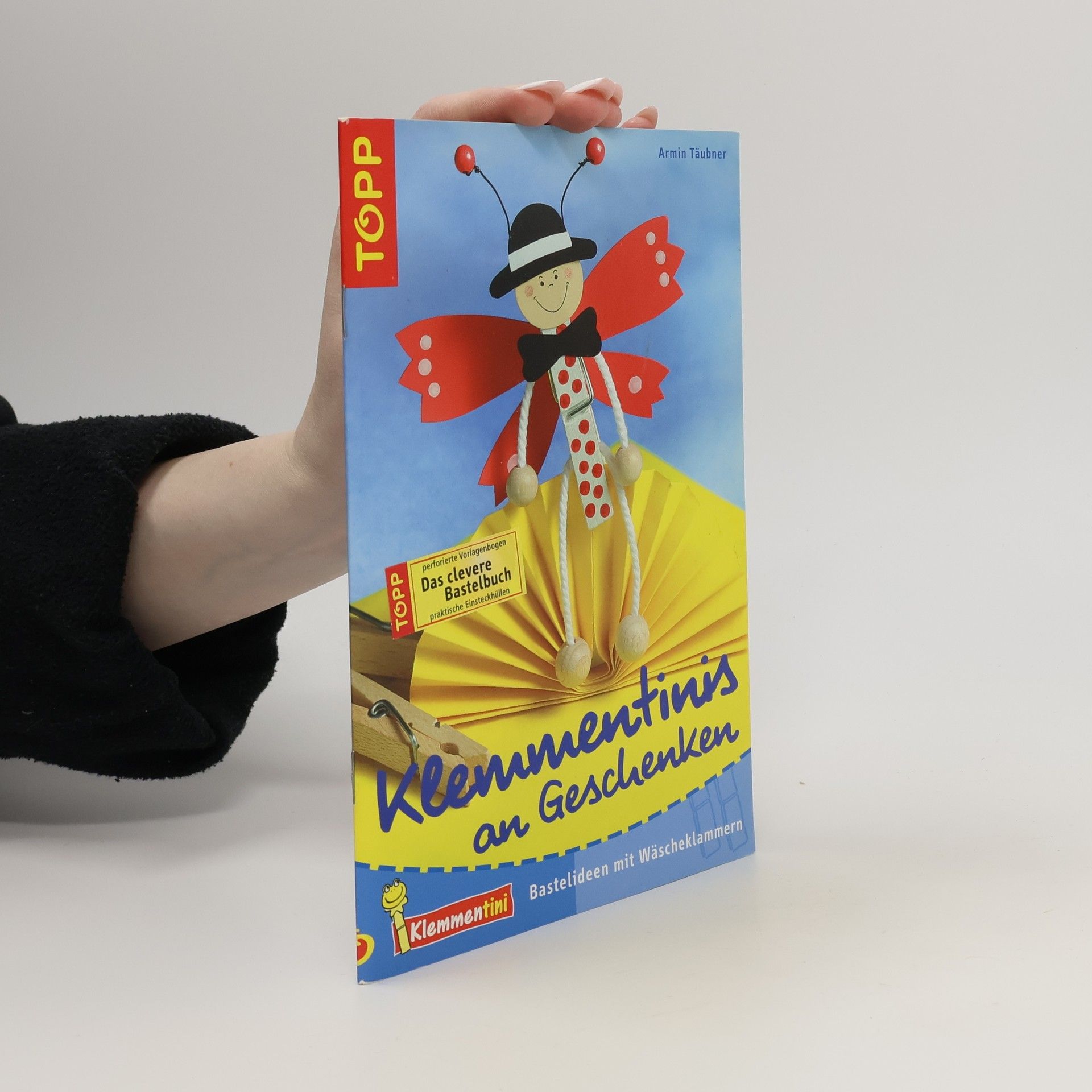 Armin Täubner Klemmentinis an Geschenken