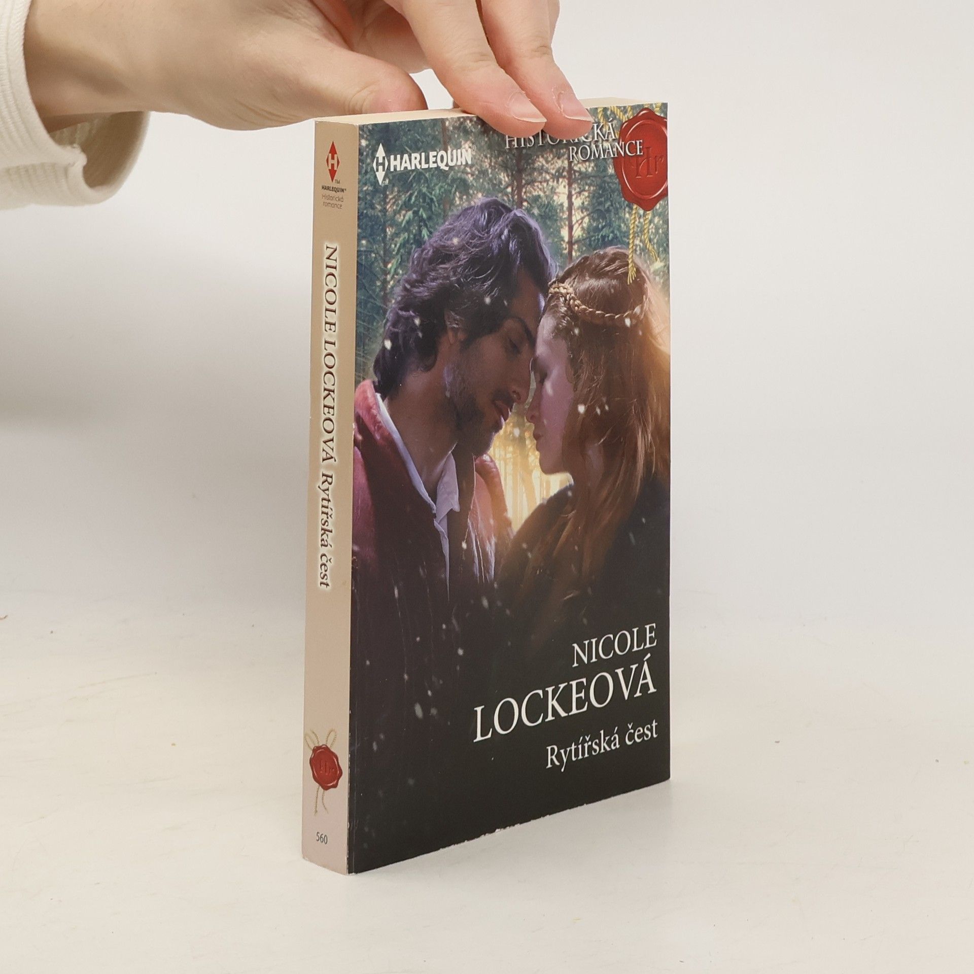 Nicole Locke Rytířská čest