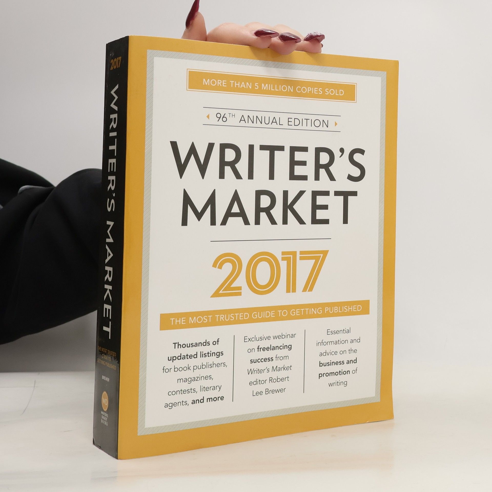 Robert Lee Brewer Writer's Market 2017