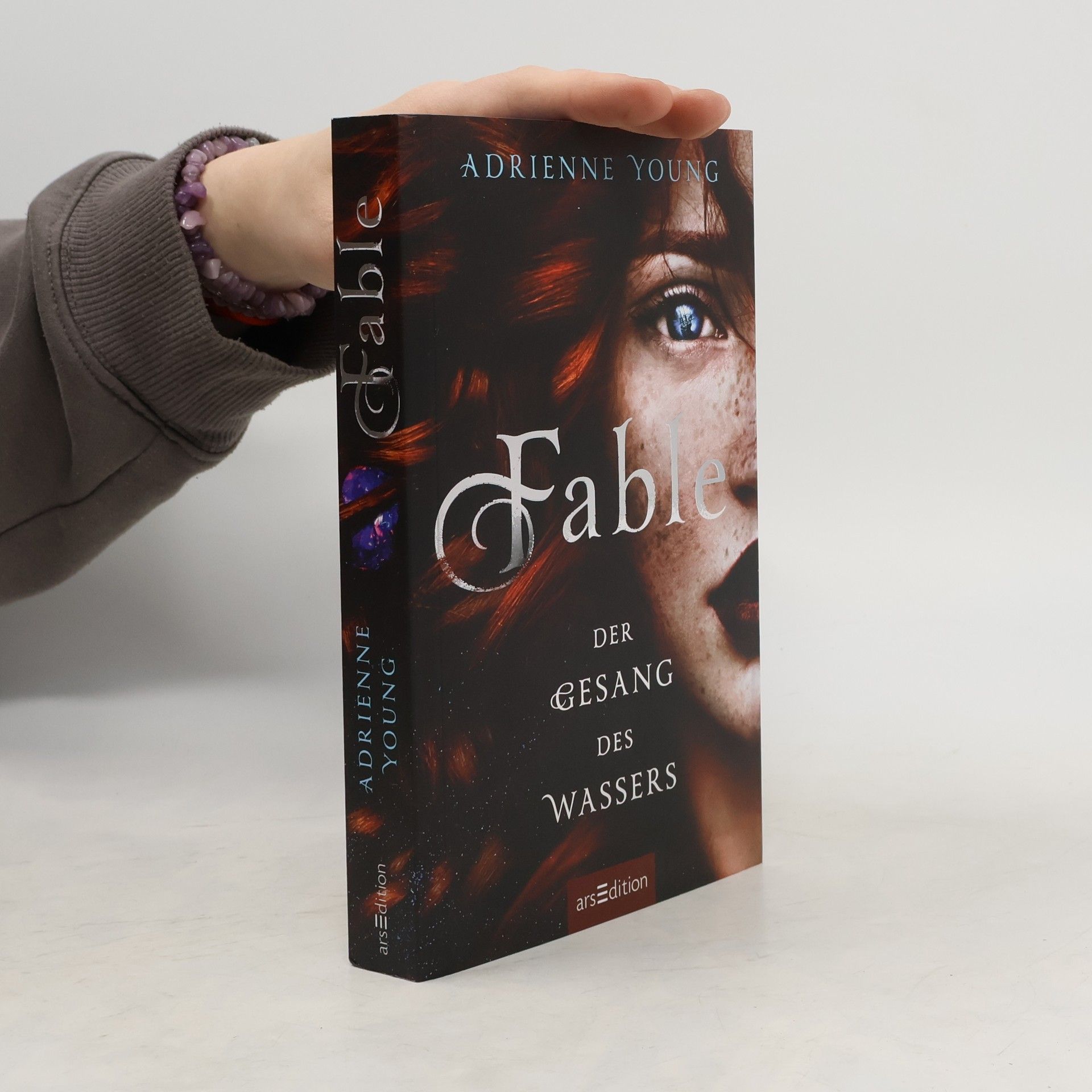 Adrienne Young Fable - Der Gesang des Wassers (Fable 1)