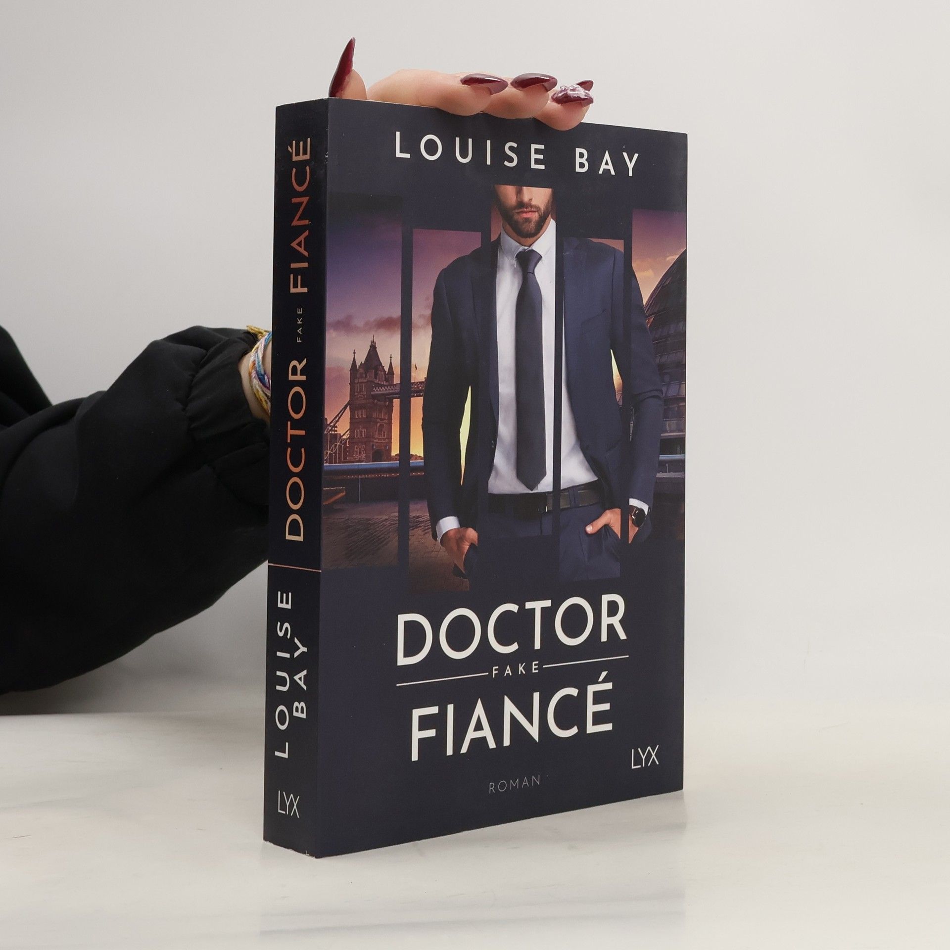 Doctor Fake Fiancé / Doctor Bd.4