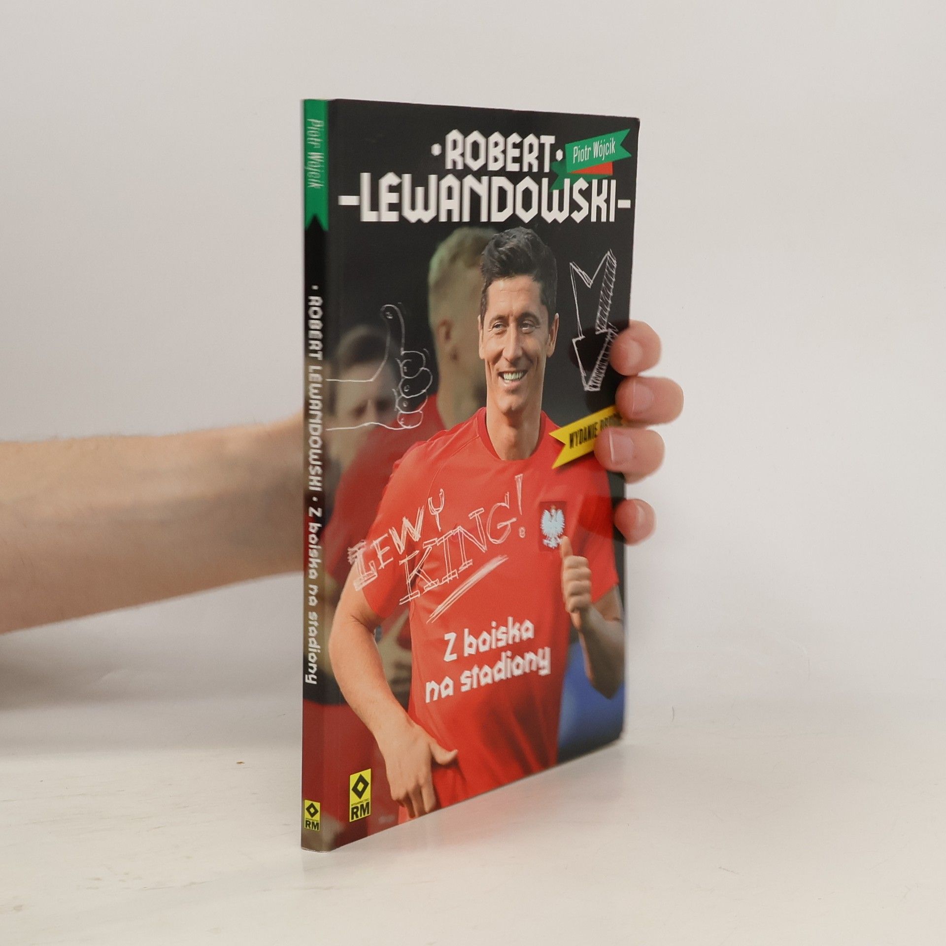 Robert Lewandowski z boiska na stadiony wyd. 2