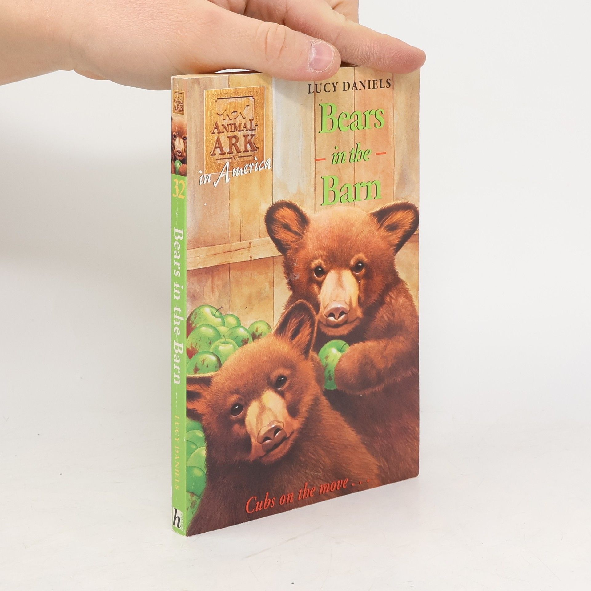 Ben M. Baglio Animal Ark - 32: Bears in the Barn