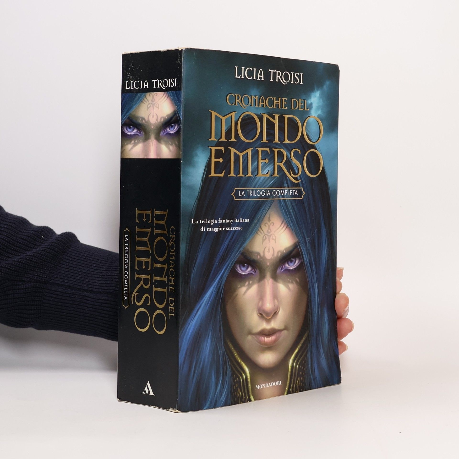 Licia Troisi Cronache del mondo emerso. Die Drachenkämpferin, italienische Ausgabe. La trilogia completa