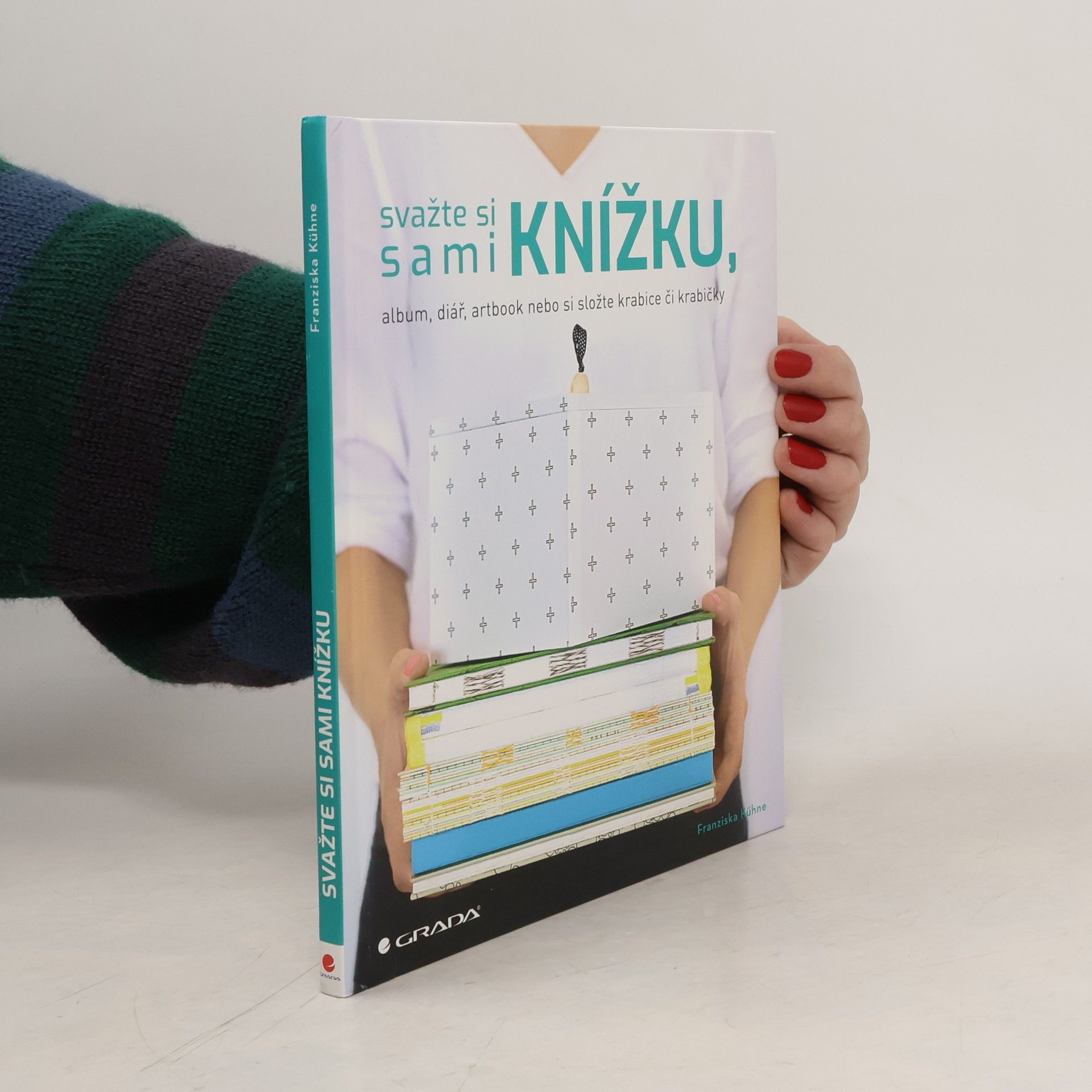 Svažte si sami knížku
