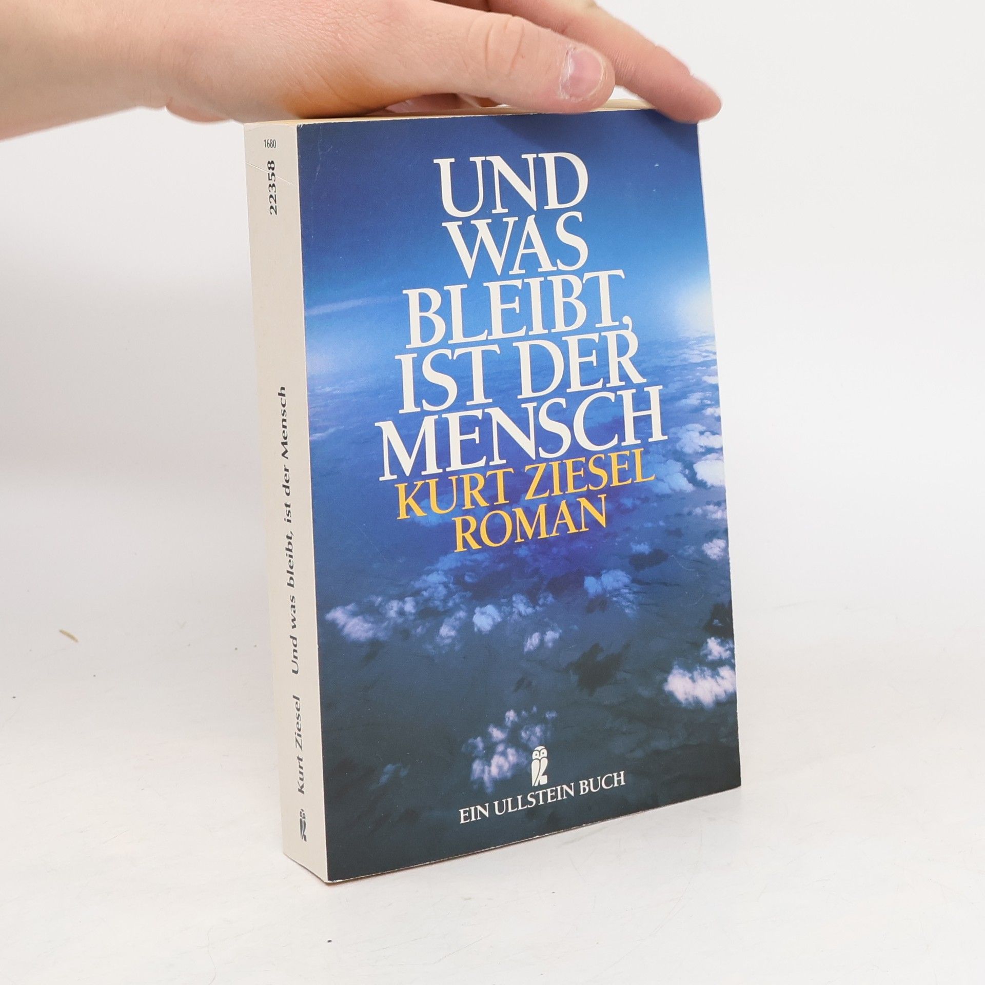 Kurt Ziesel Und was bleibt, ist der Mensch. Roman.