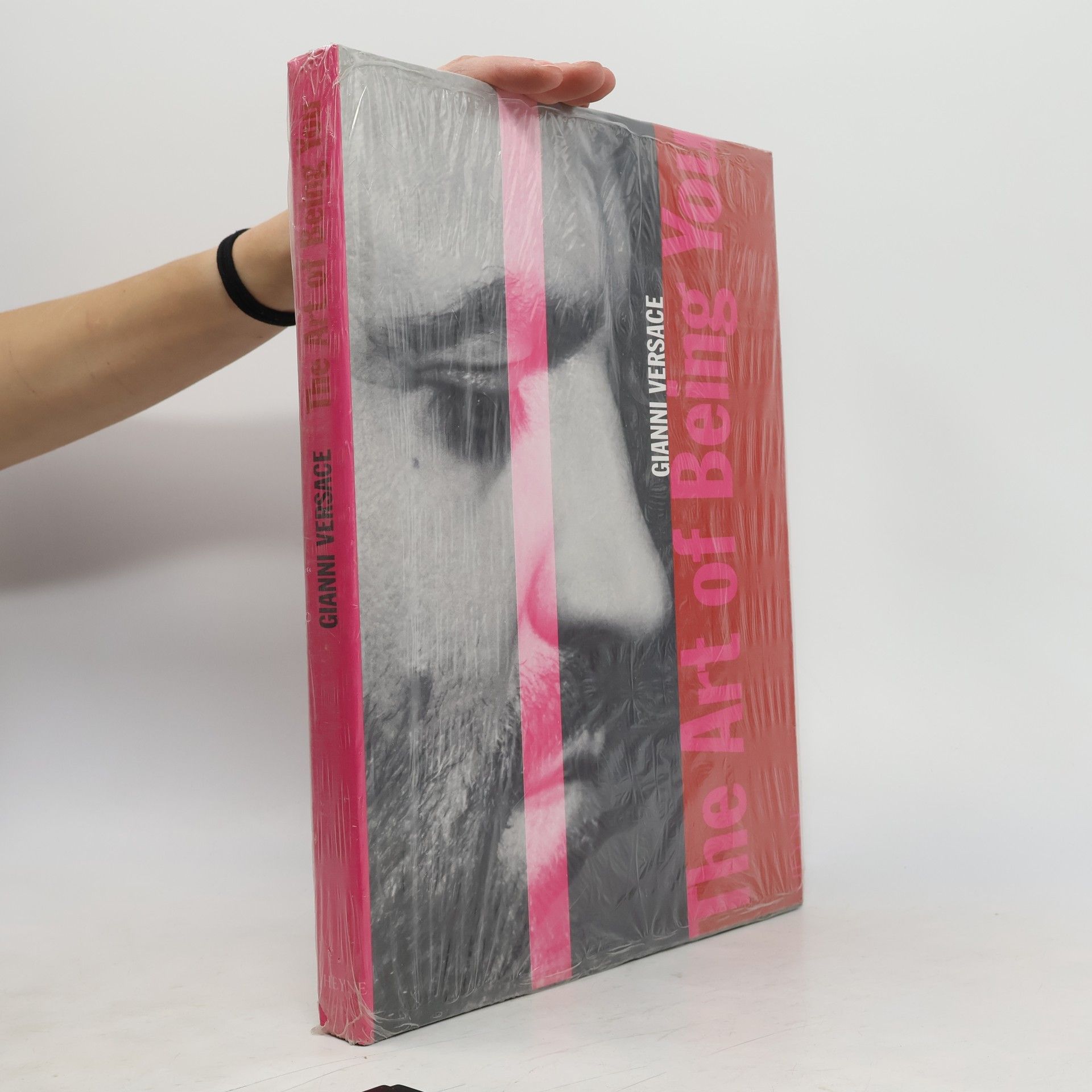 Gianni Versace The art of being you