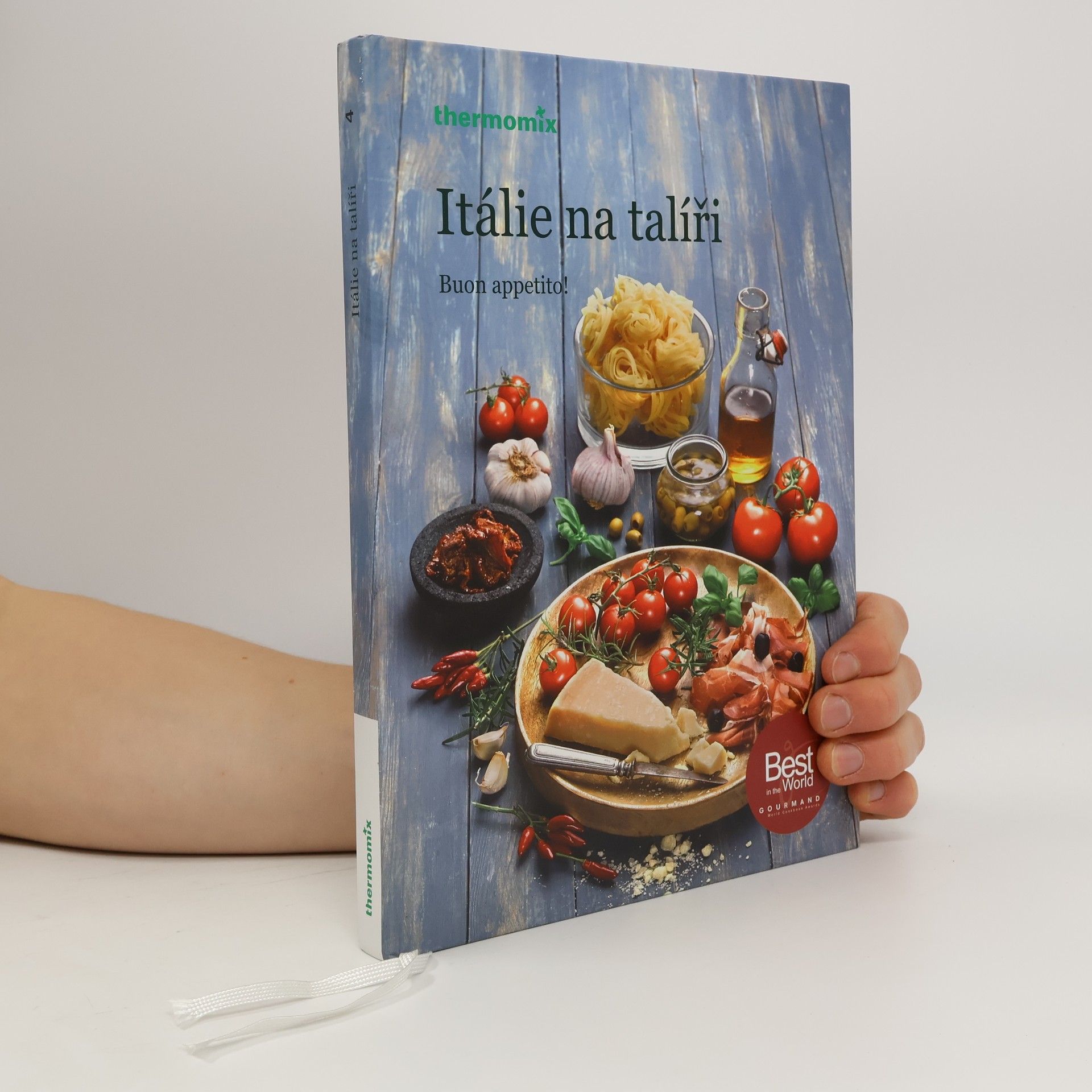 Collectif d'auteurs Itálie na talíři