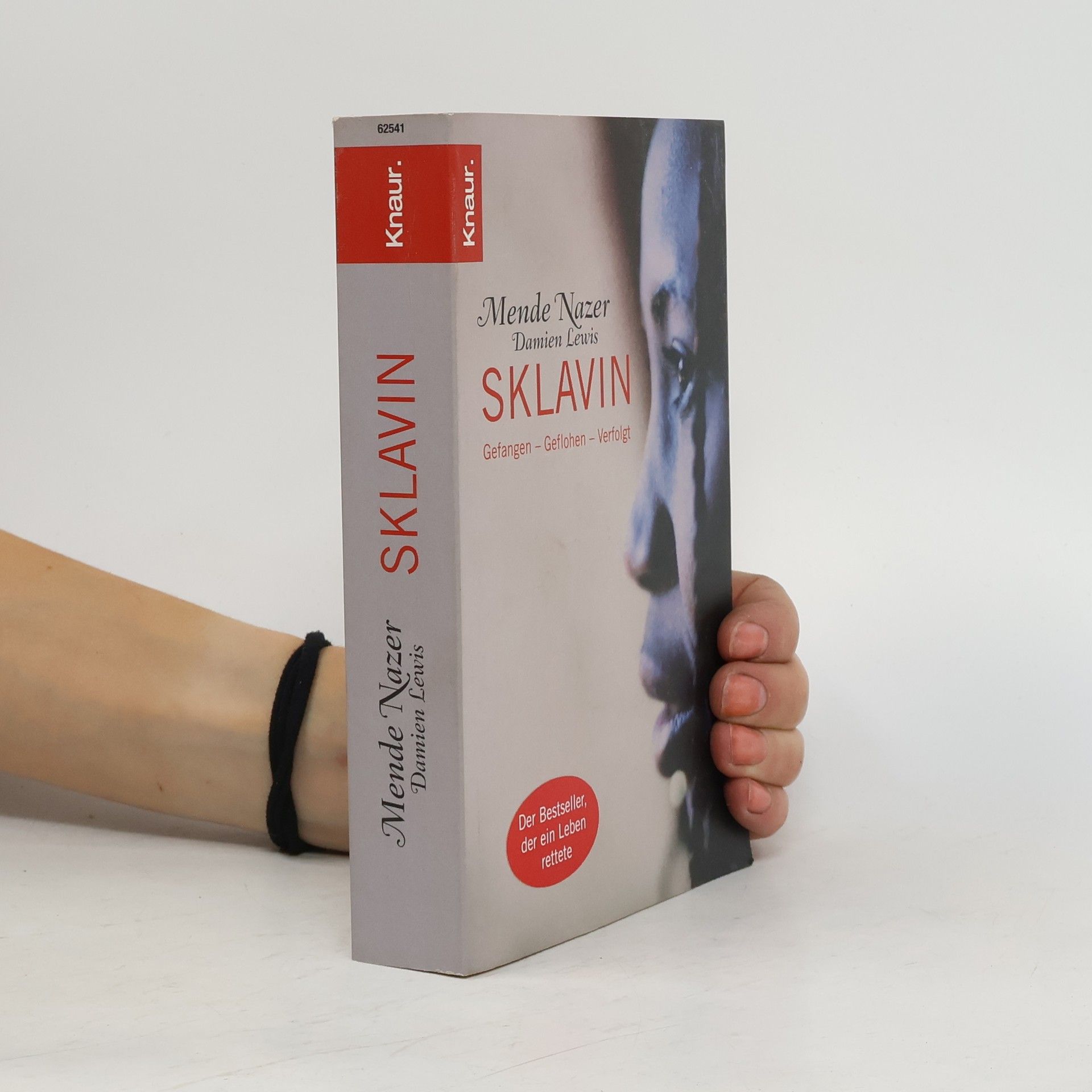 Mende Nazer Sklavin Gefangen - Geflohen - Verfolgt