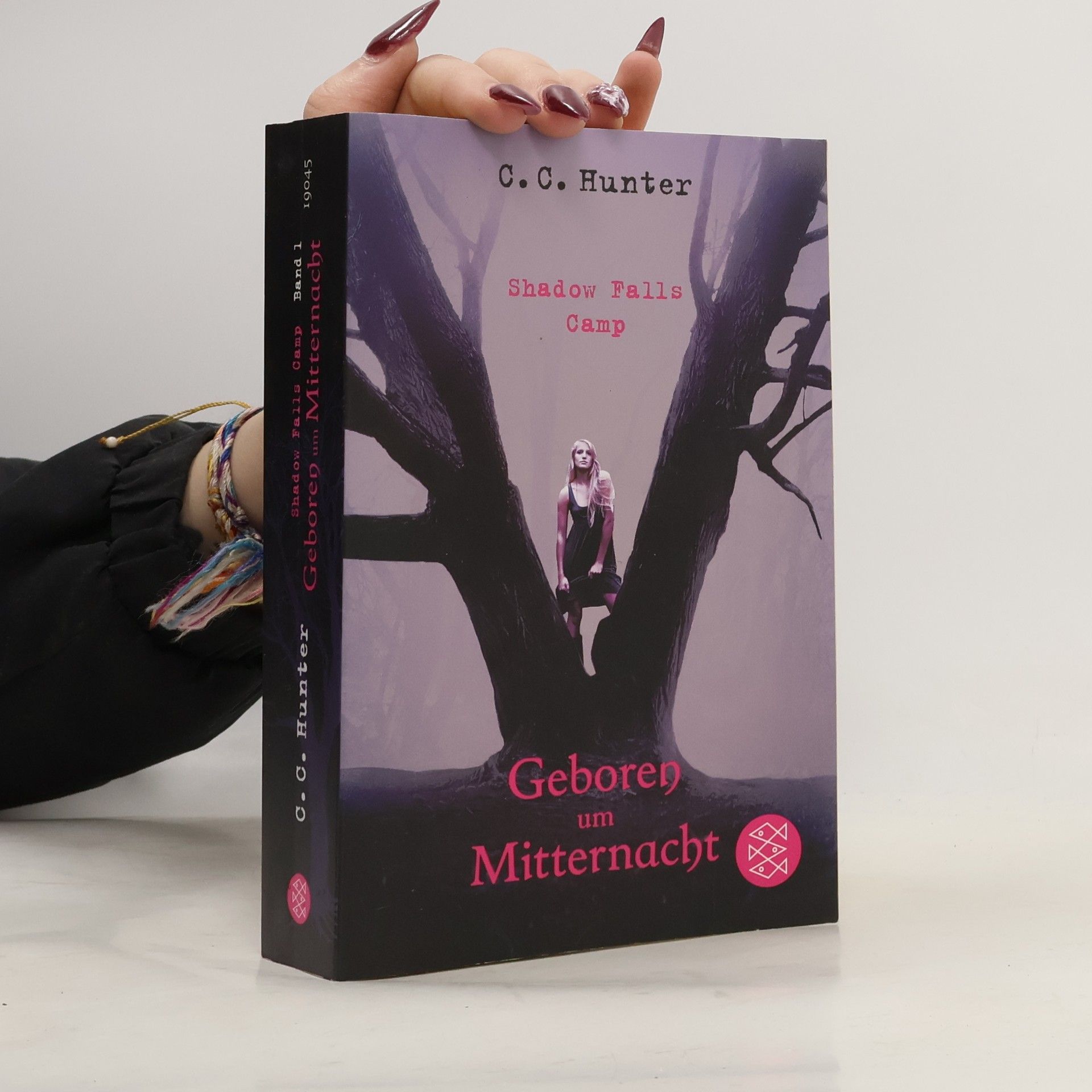 C.C. Hunter Geboren um MitternachtShadow Falls Camp