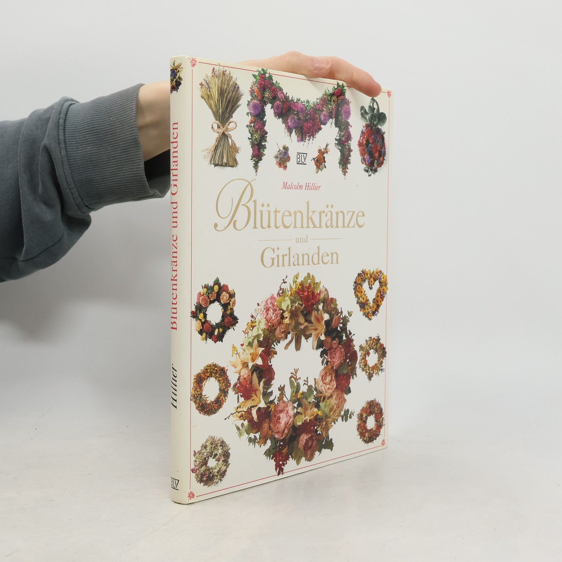 Malcolm Hillier Blütenkränze und Girlanden