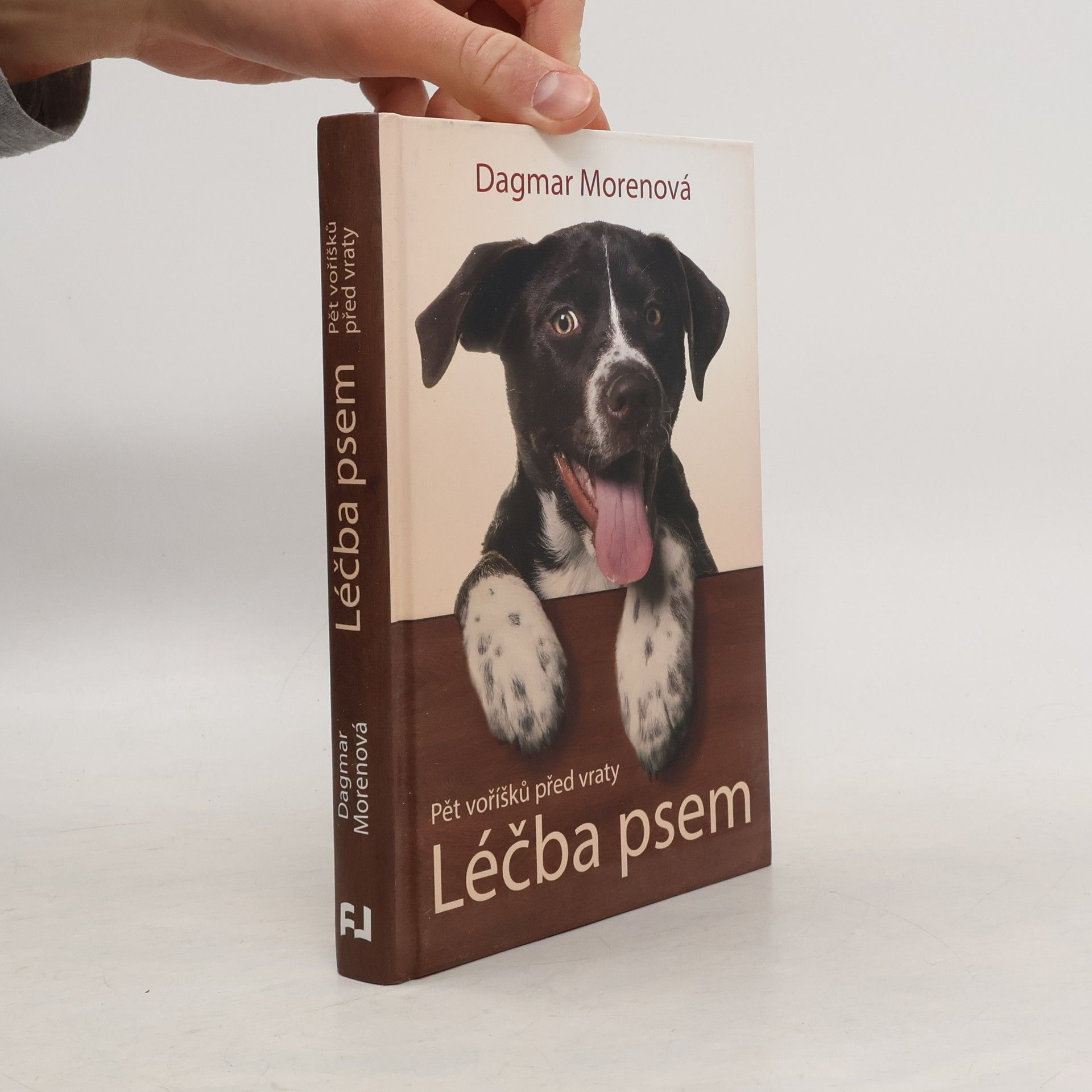 Dagmar Morenová Léčba psem - Pět voříšků před vraty