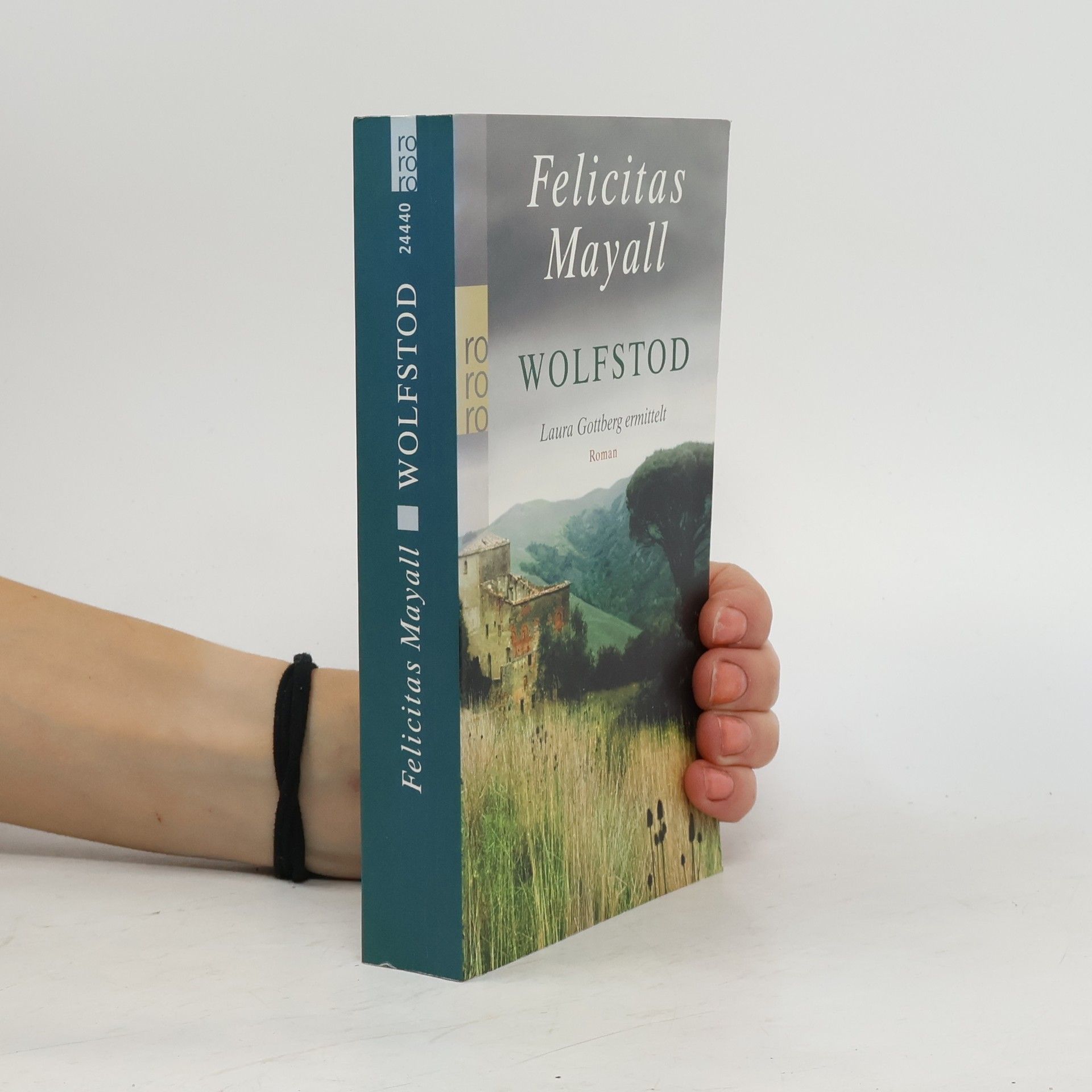 Felicitas Mayall Wolfstod