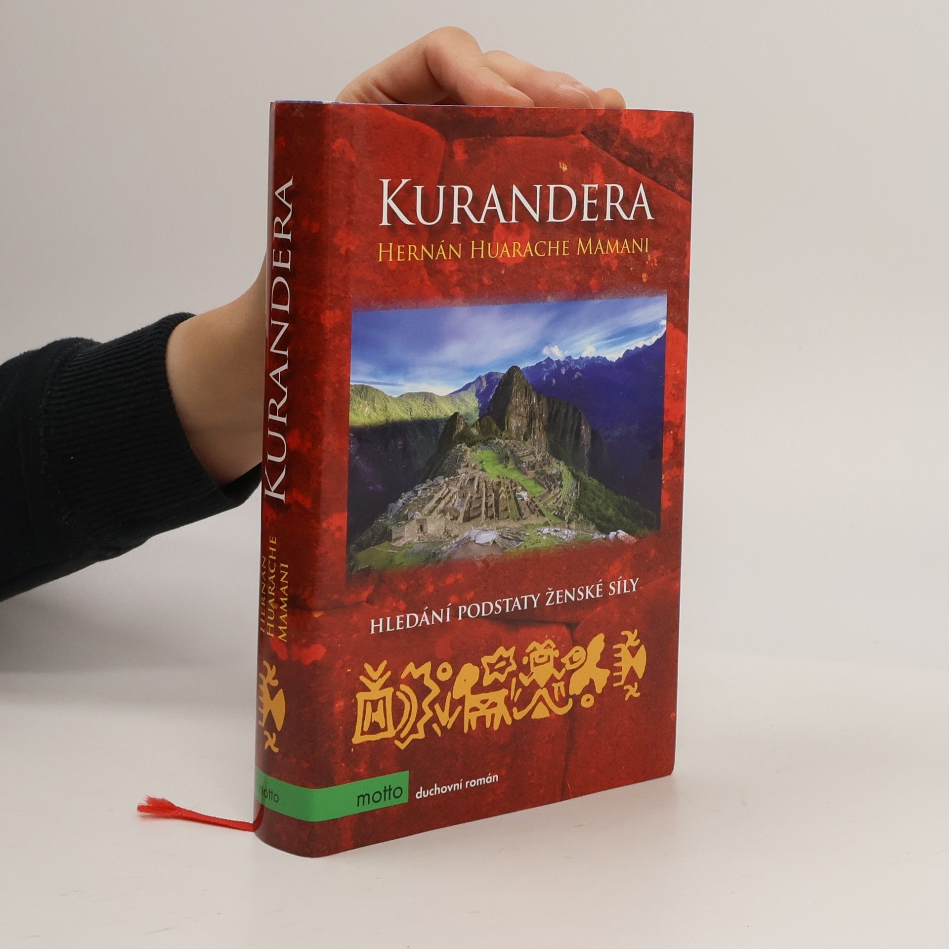 Hernán Huarache Mamani Kurandera. Hledání podstaty ženské síly