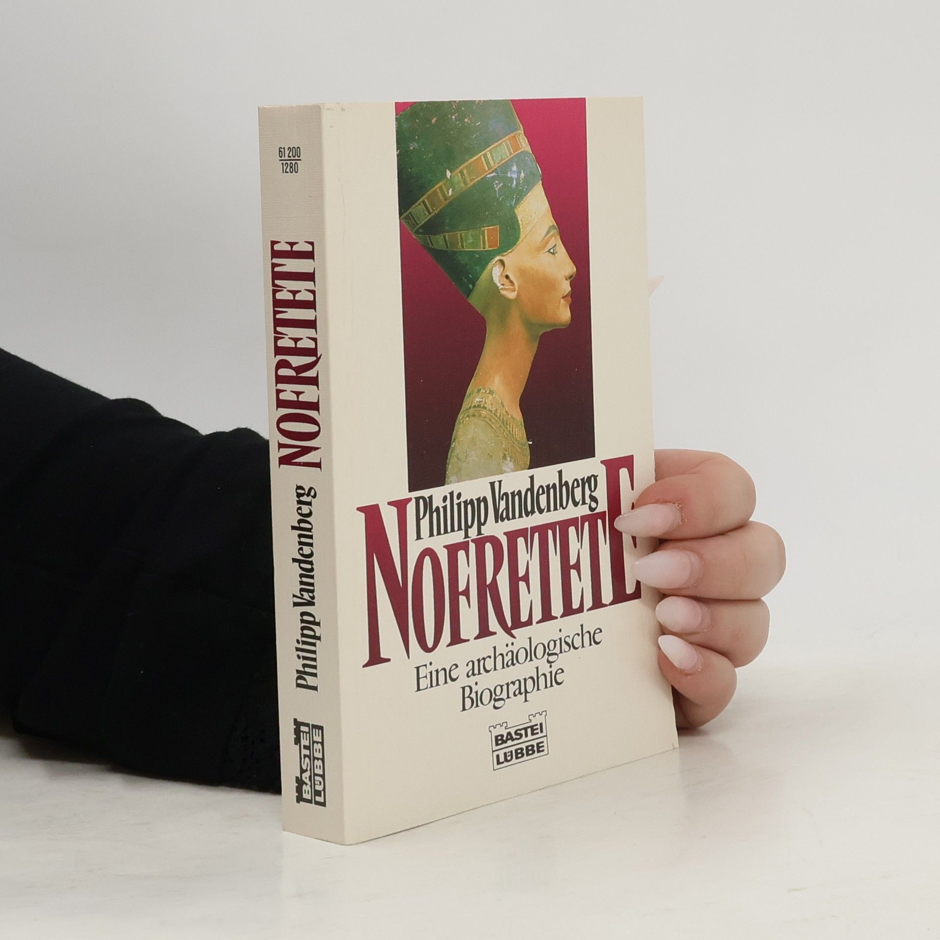 Philipp Vandenberg Nofretete