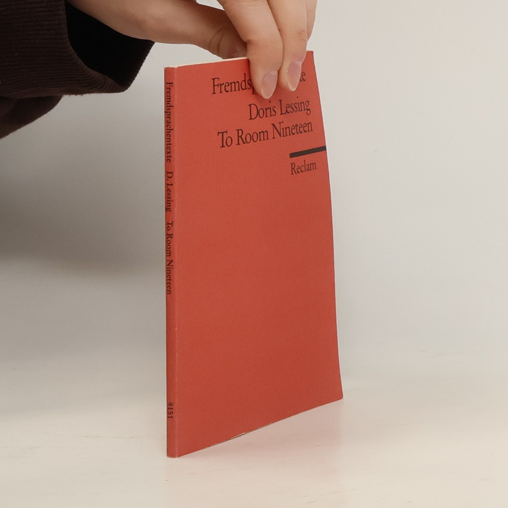 Doris Lessing To Room Nineteen