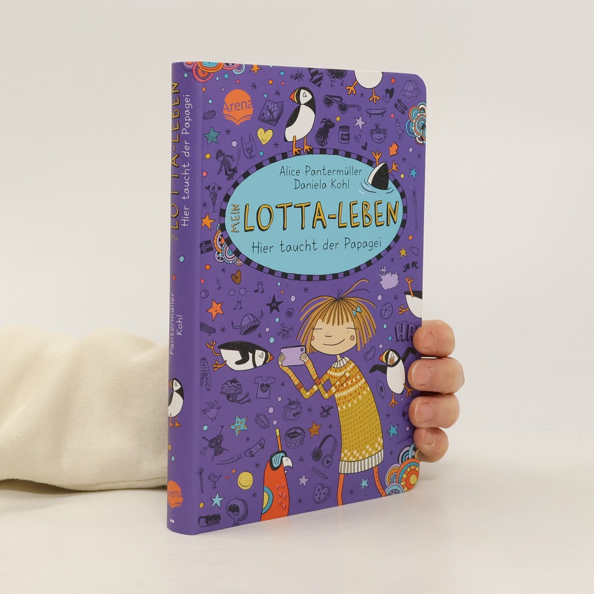 Alice Pantermüller Mein Lotta-Leben (19). Hier taucht der Papagei