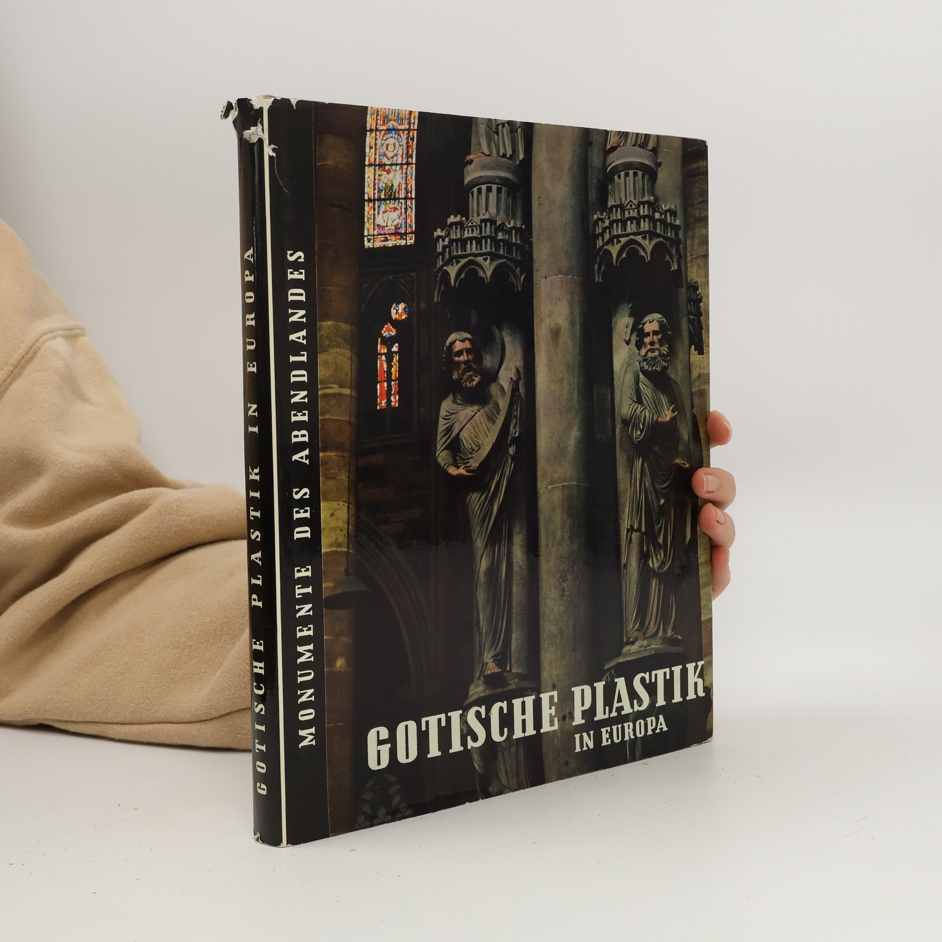 Gotische-Plastik in Europa