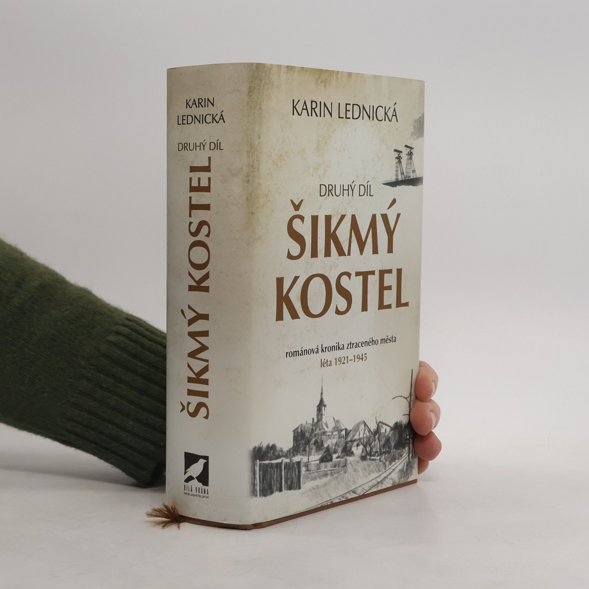 Karin Lednická Šikmý kostel 2