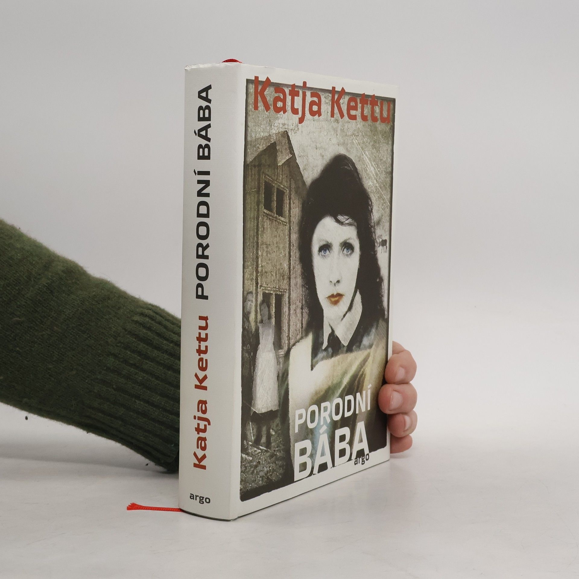 Katja Kettu Porodní bába