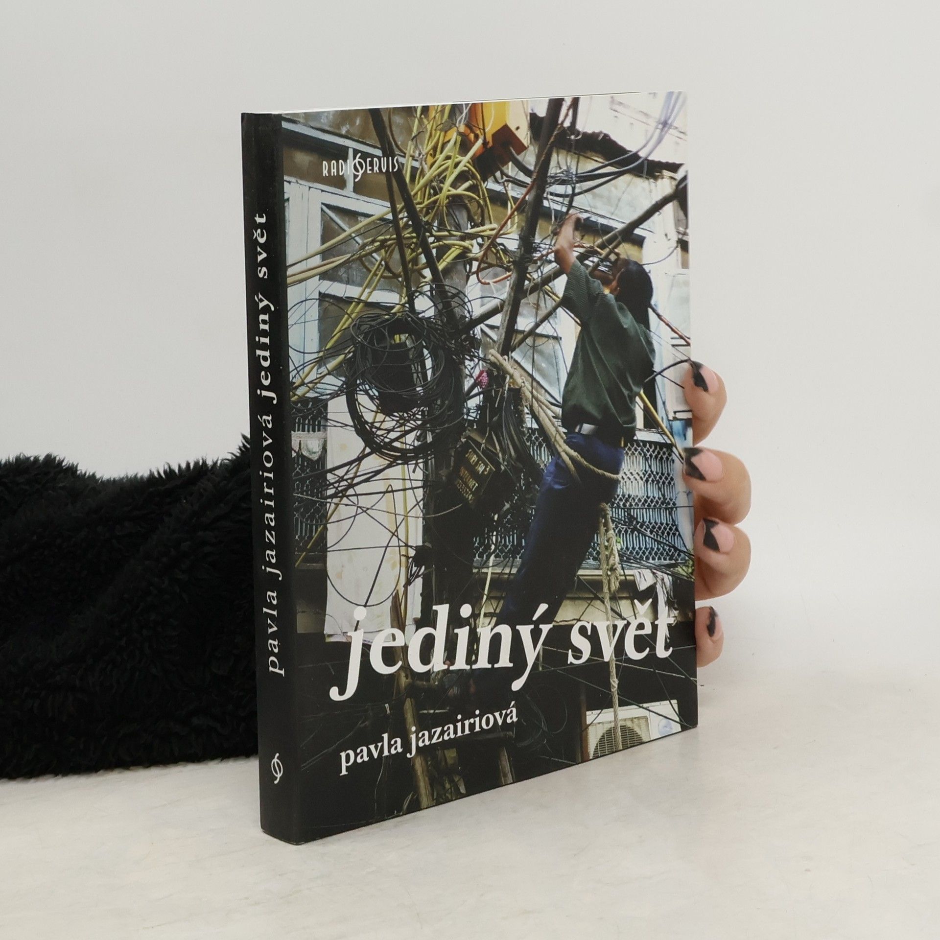 Pavla Jazairi Jediný svět