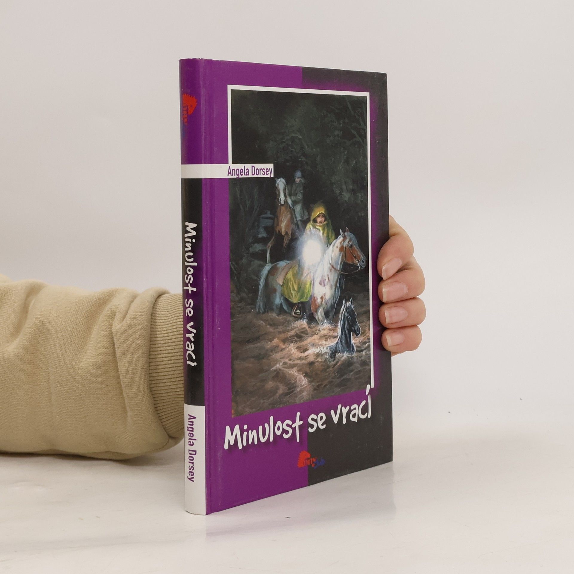 Angela Dorsey Minulost se vrací