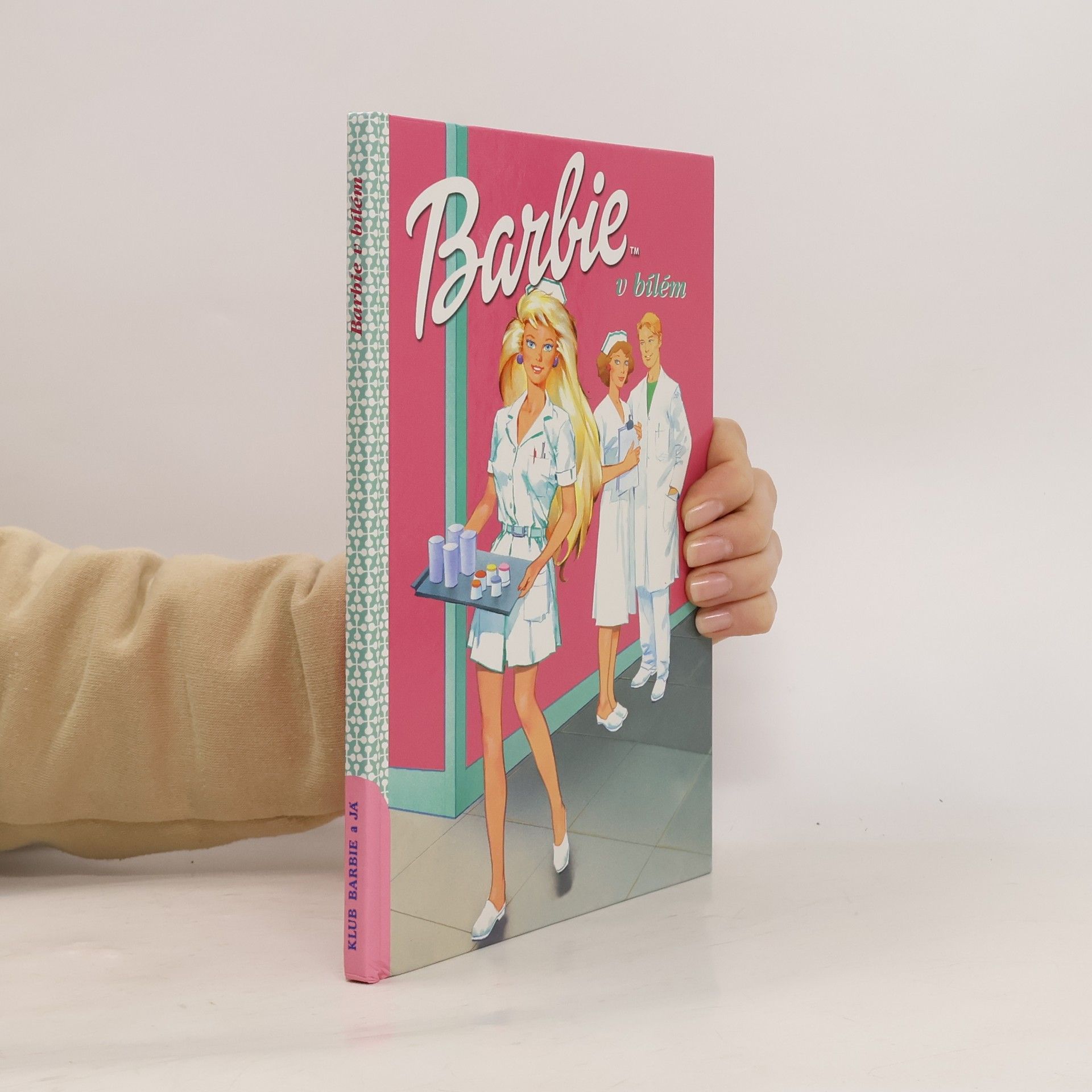 Šárka Kadlecová Barbie v bílém