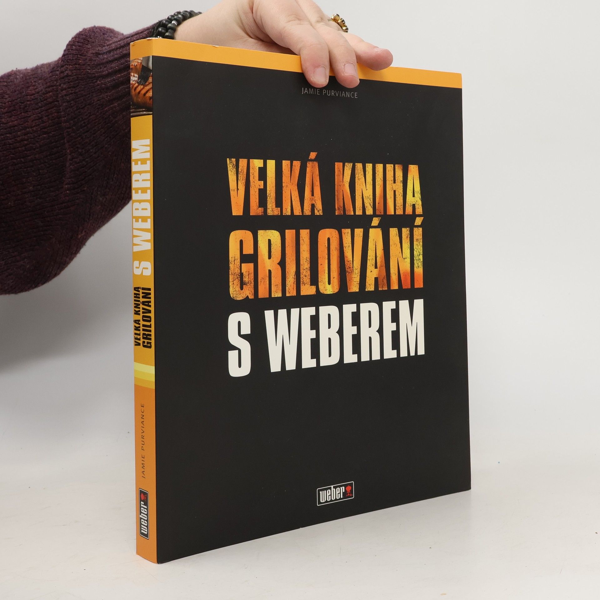 Velká kniha grilování s Weberem