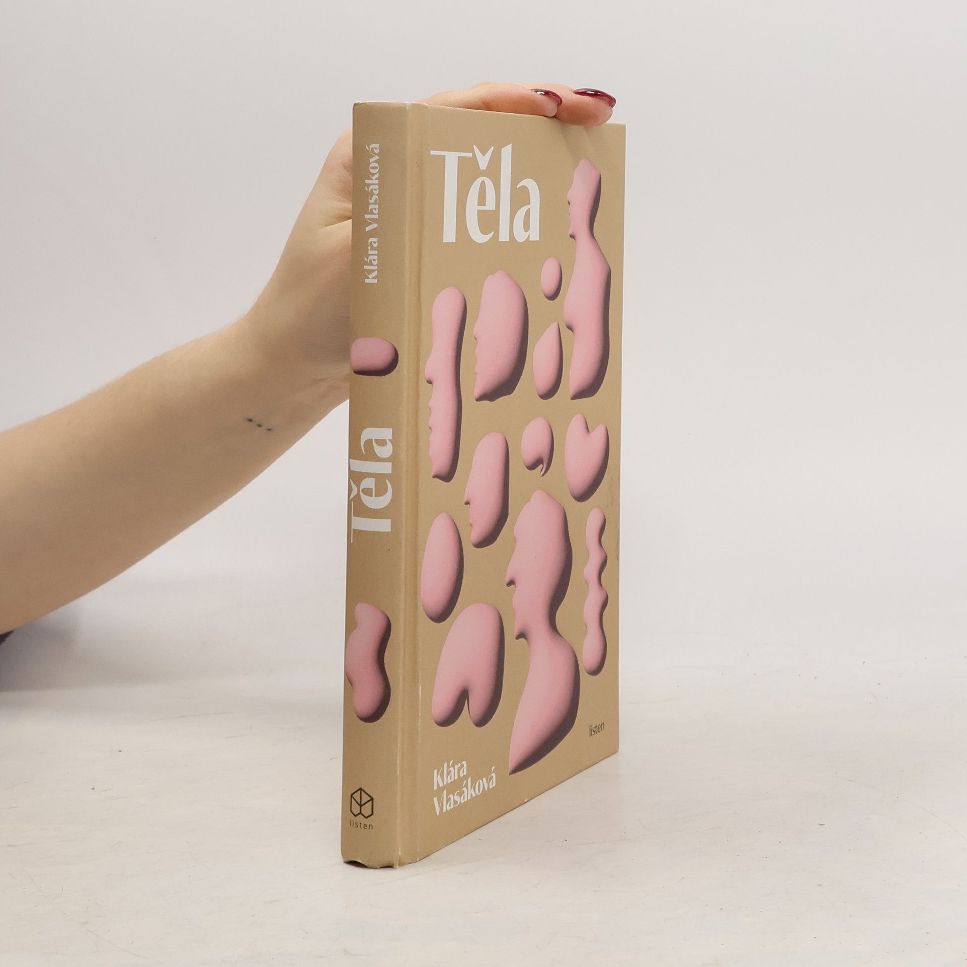 Klára Vlasáková Těla