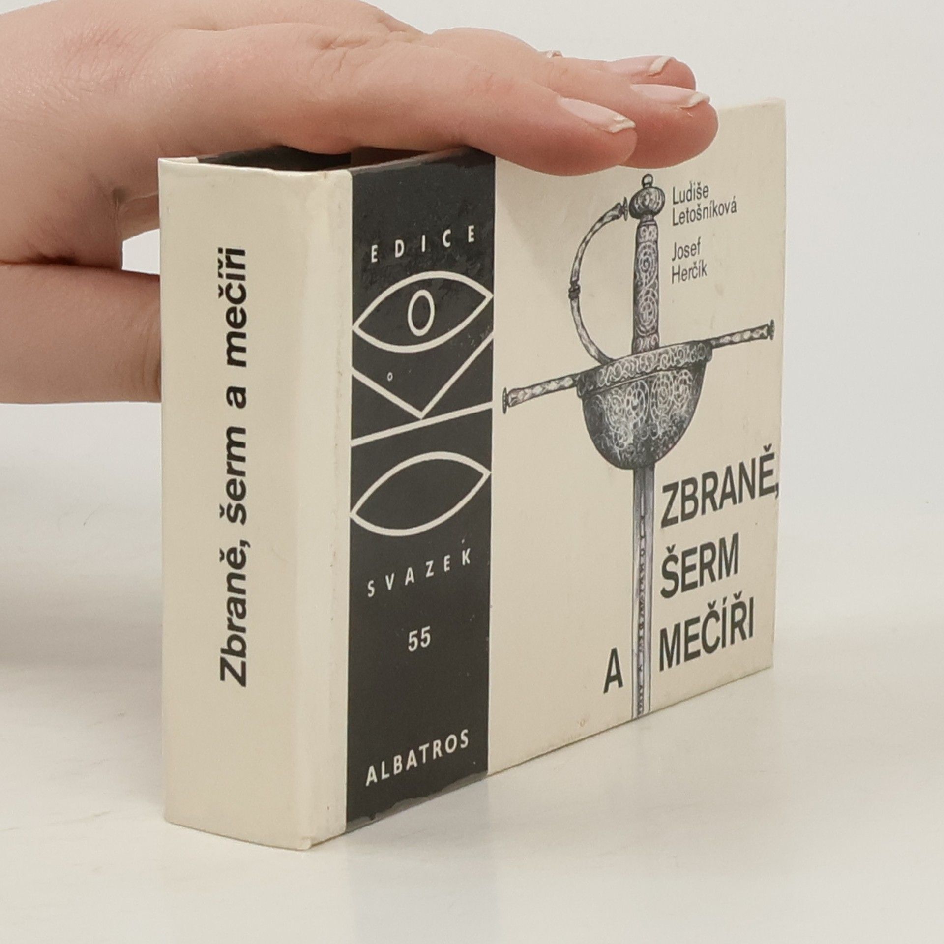 Ludiše Letošníková Zbraně, šerm a mečíři