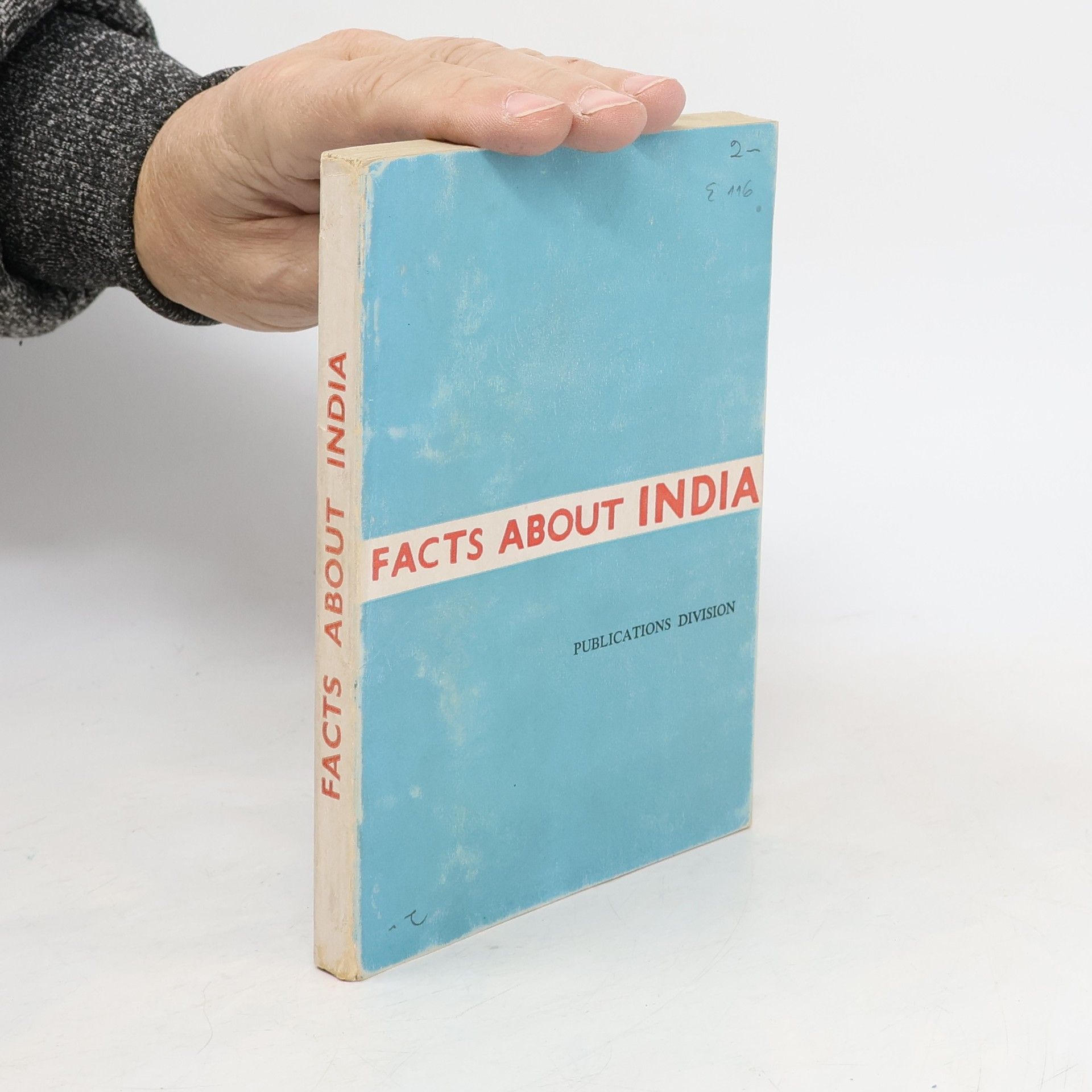 Autores varios Facts about India