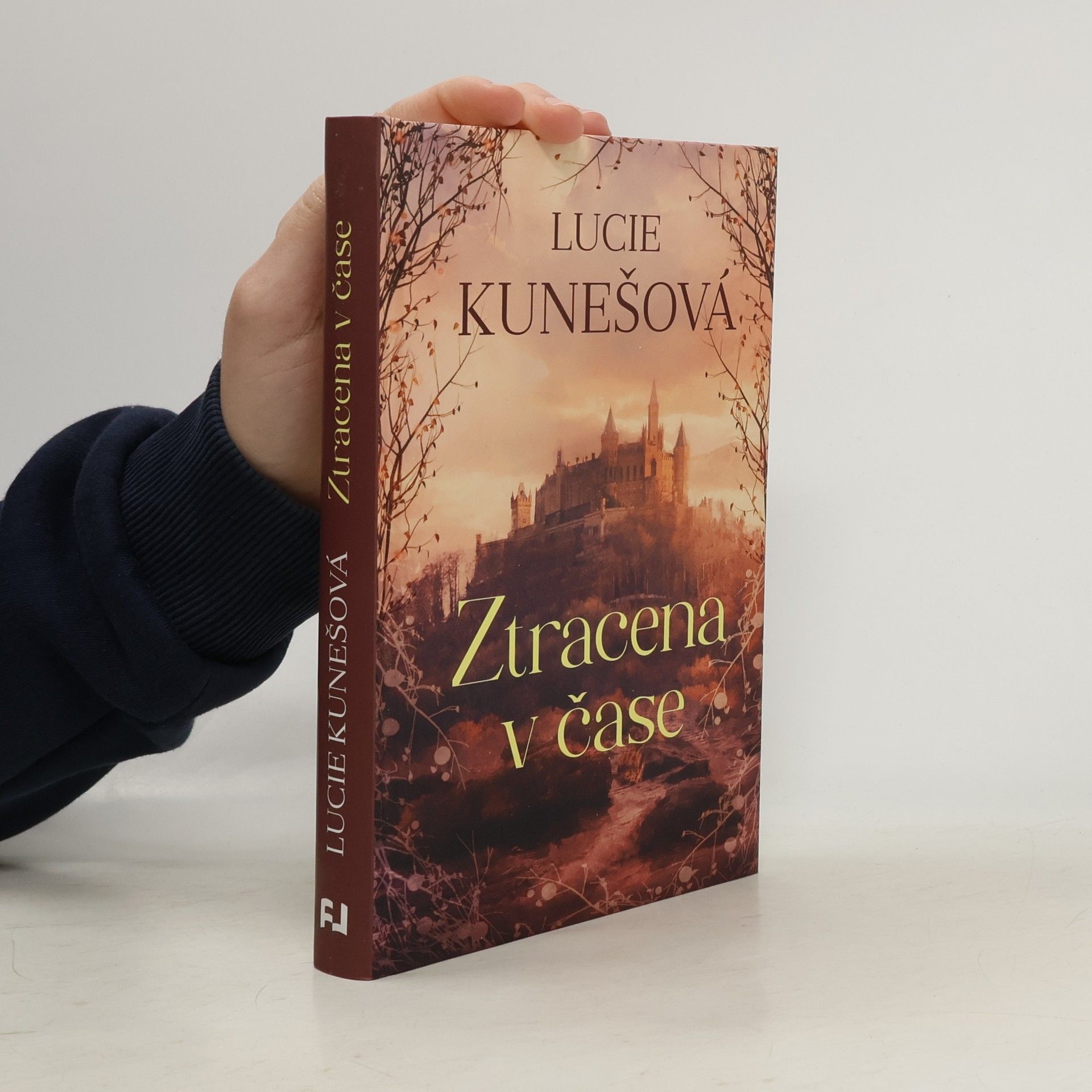 Lucie Kunešová Ztracena v čase