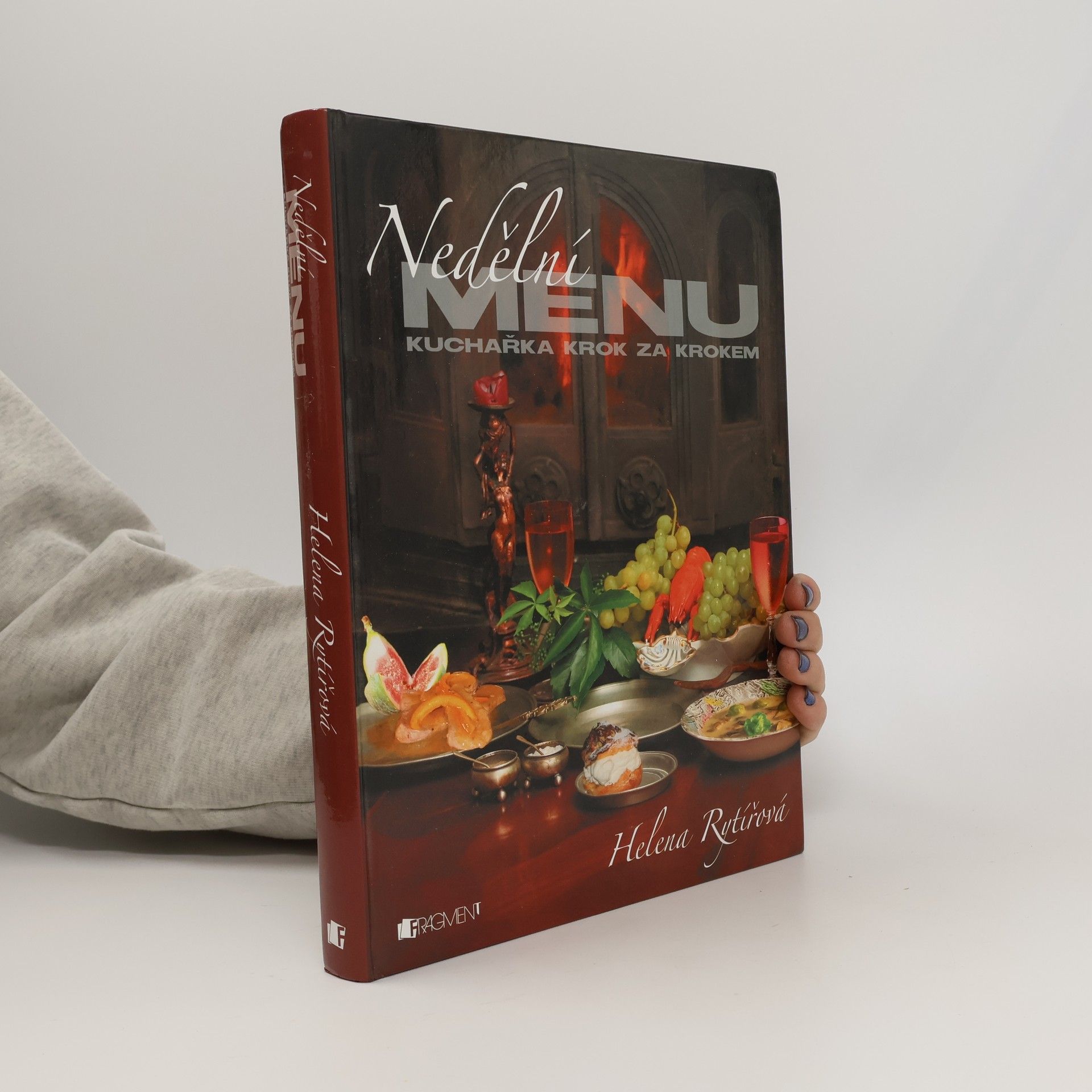 Helena Rytířová Nedělní menu : kuchařka krok za krokem