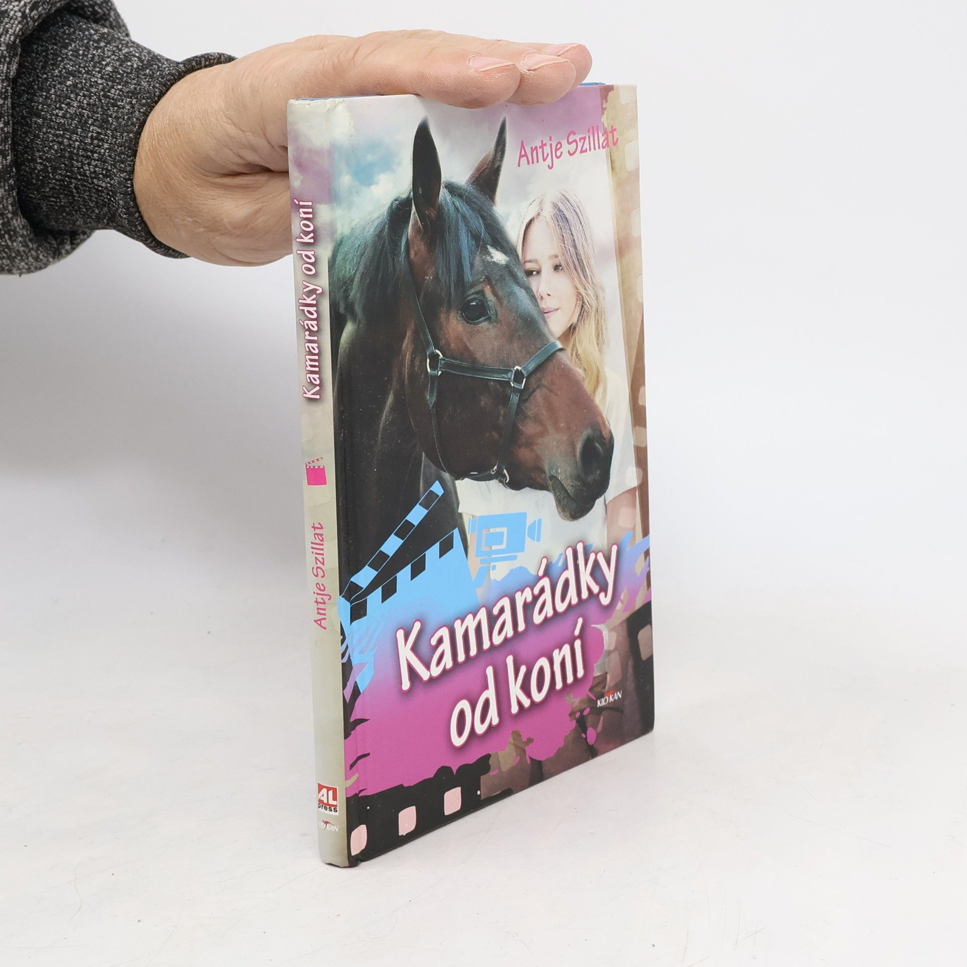 Antje Szillat Kamarádky od koní